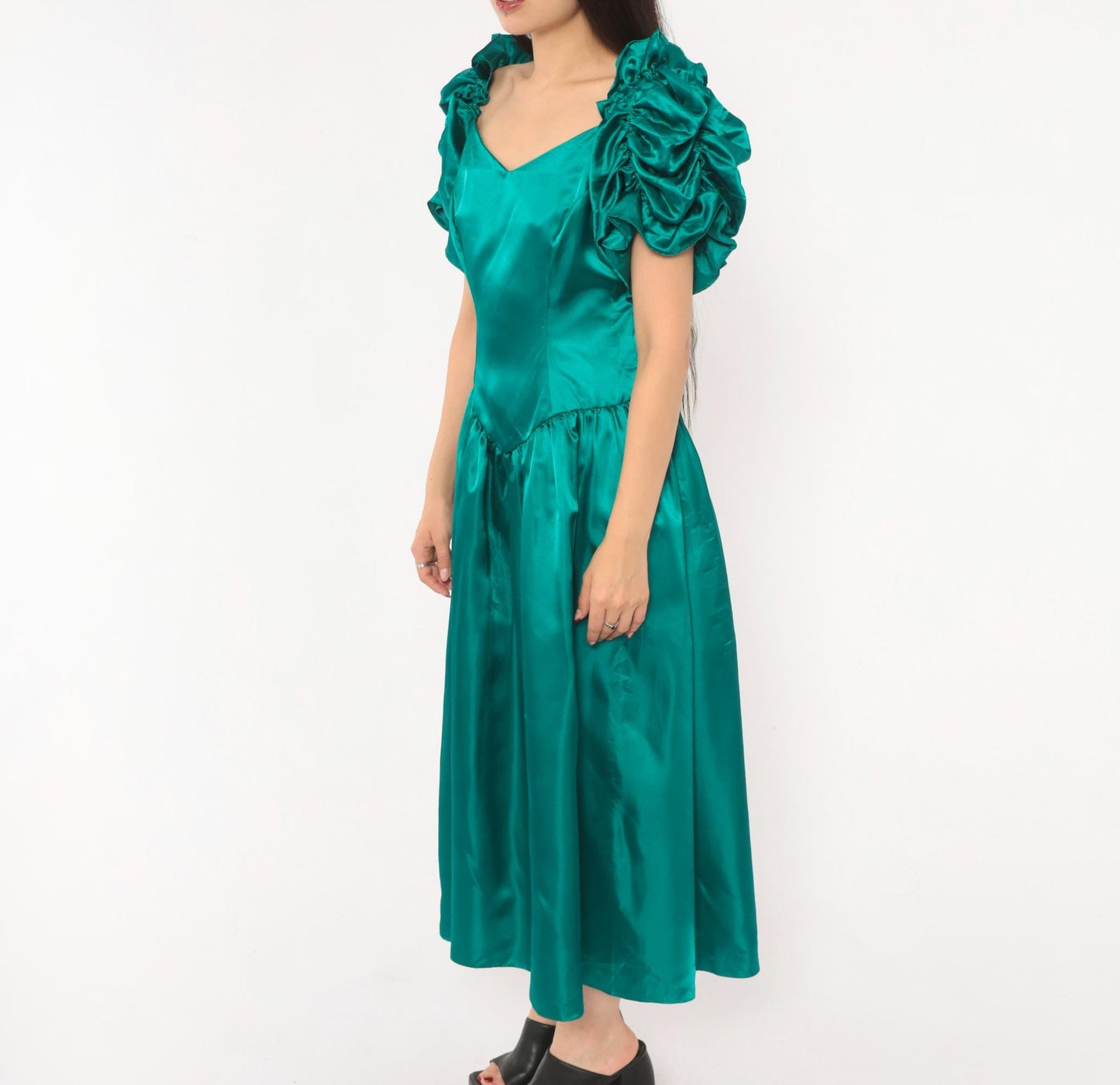 80s Teal Satin Gown Sweetheart Neckline Puff Sleeve Drop Waist Small