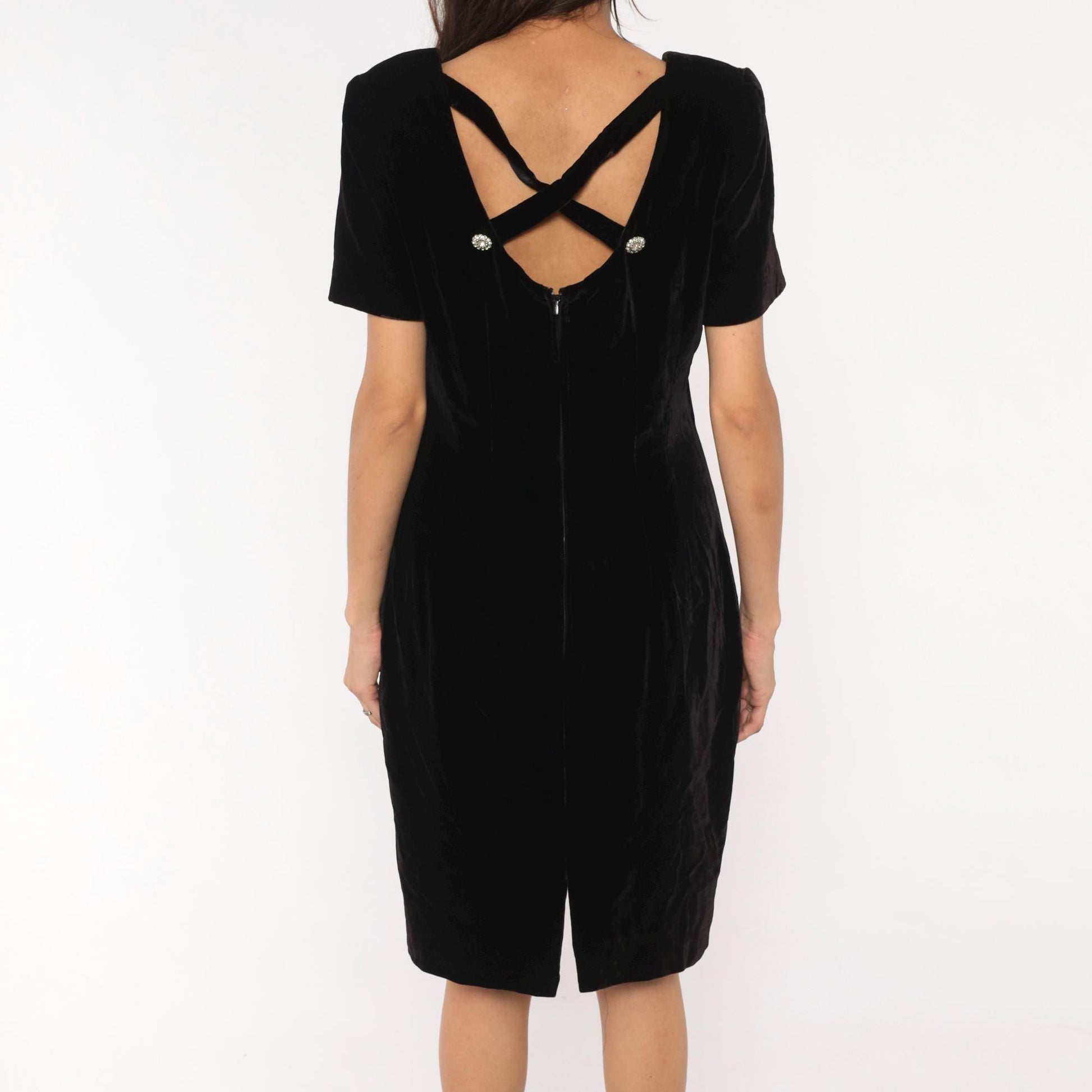 90s Maggy London Black Velvet Cocktail Dress Sweetheart Neckline Medium M