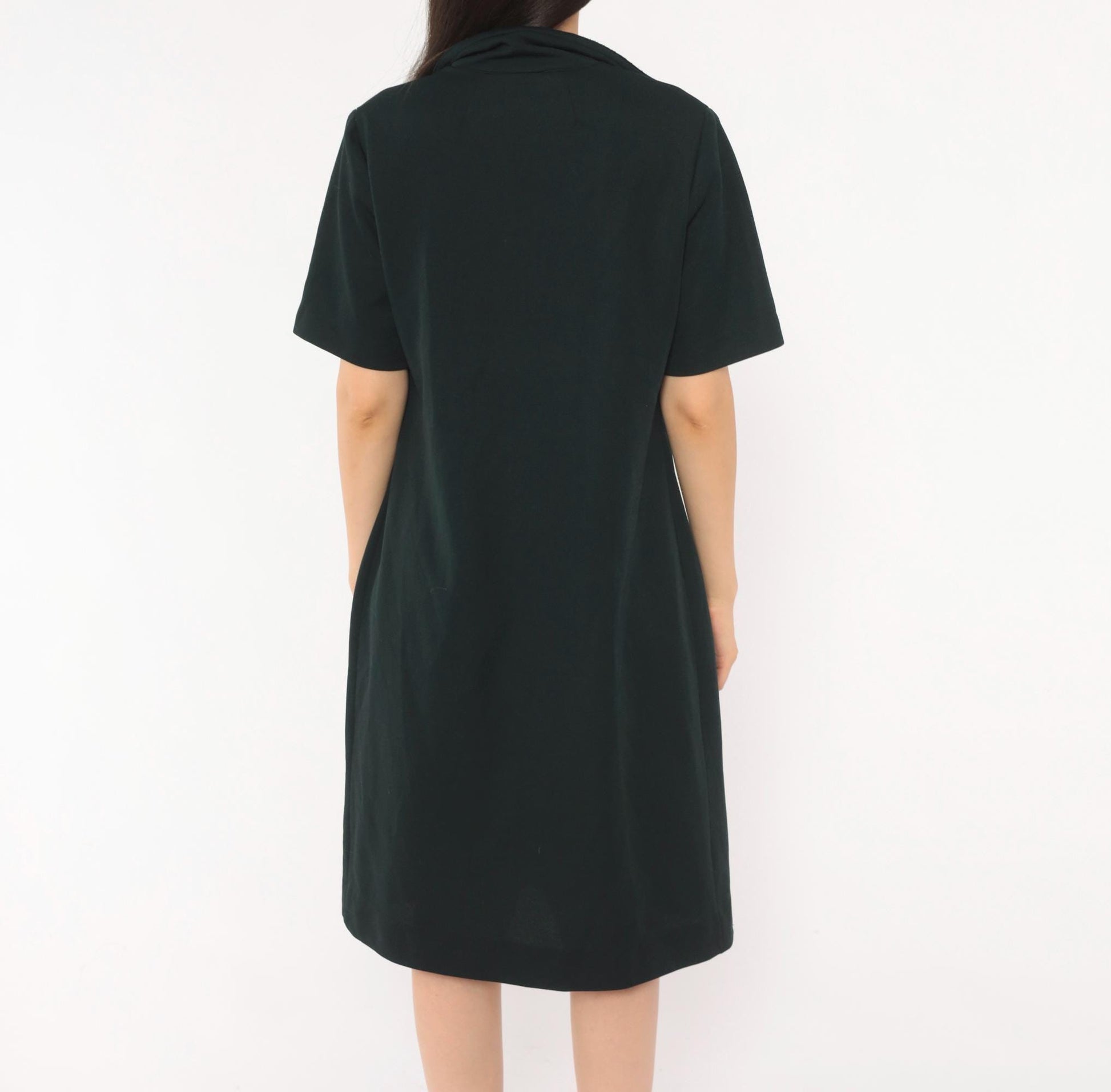 70s Black Pintuck Shirtdress Button Front Notched Collar Knee Length Large L