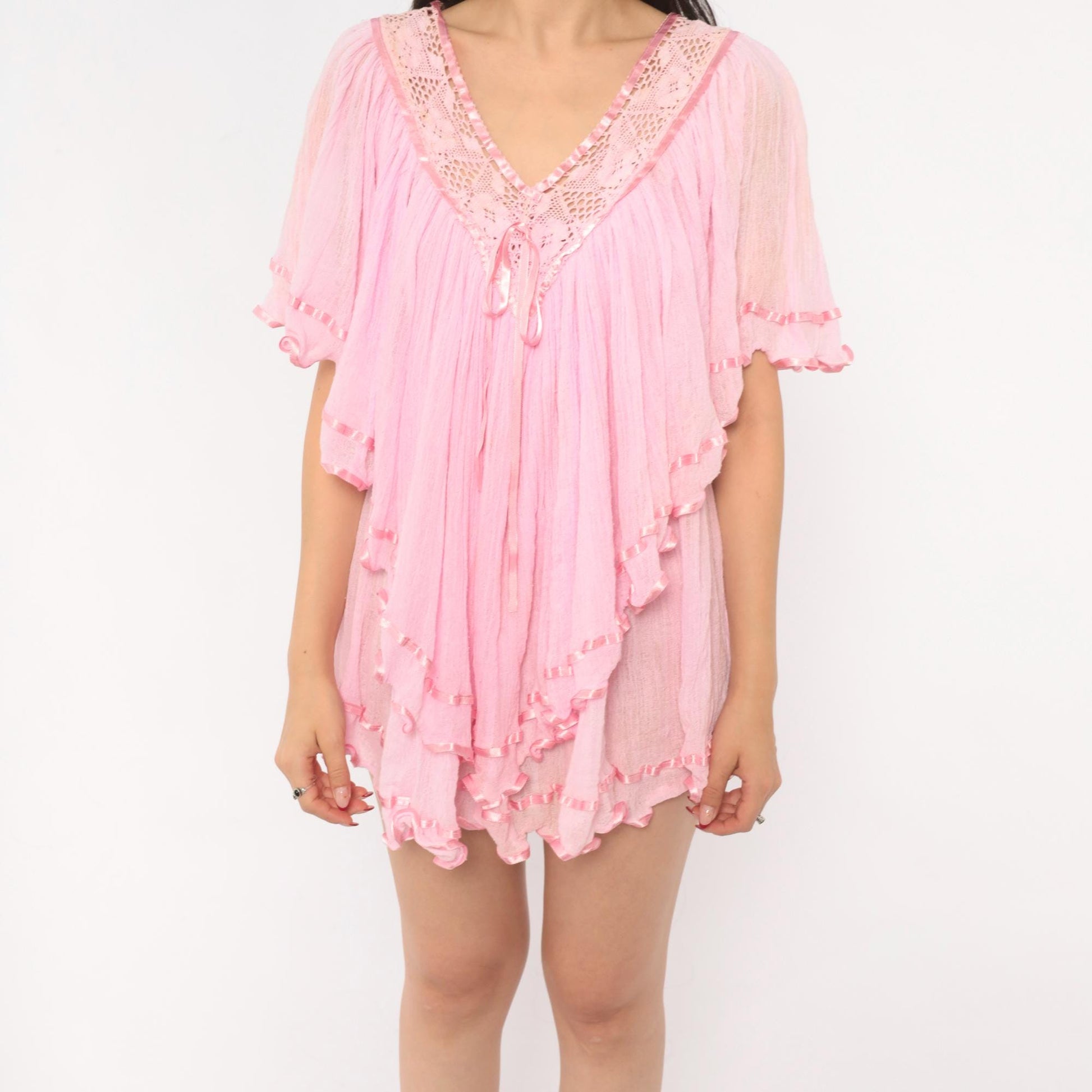 90s Pink Cotton Gauze Crochet V-Neck Blouse Ribbon Butterfly Sleeve Medium