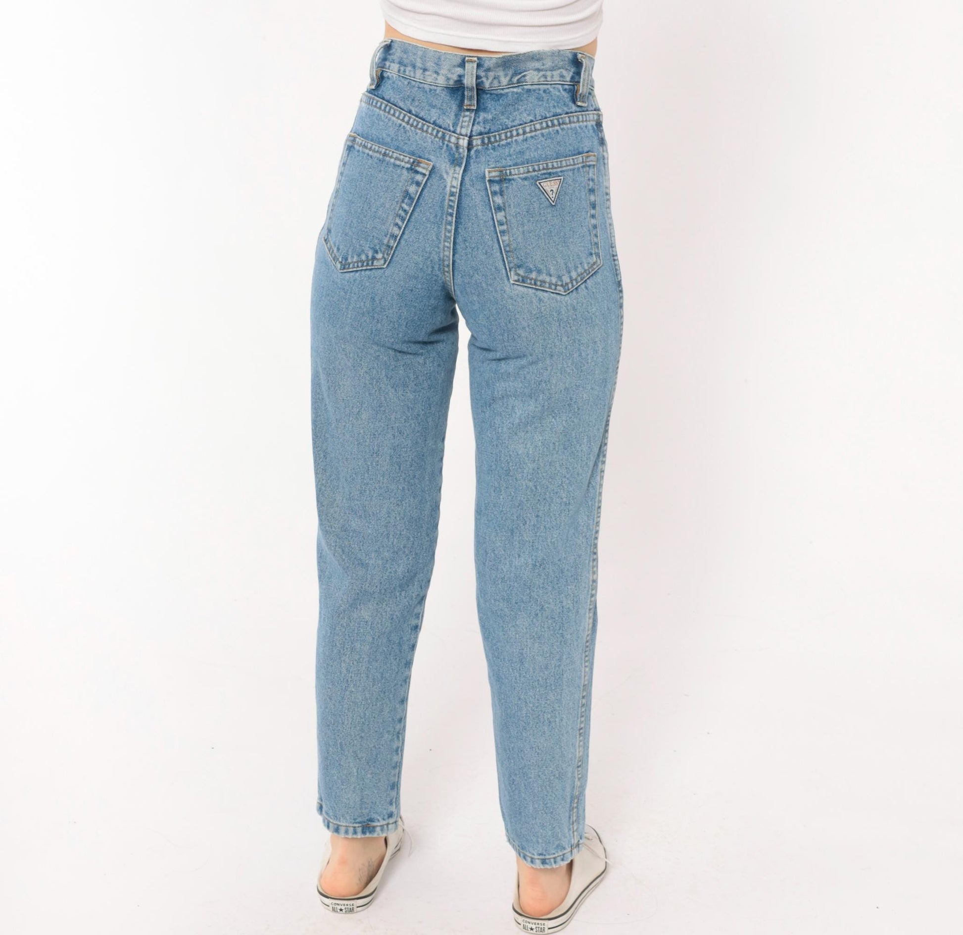 90s Guess Mom Jeans High Waisted Tapered Light Wash Denim XXS
