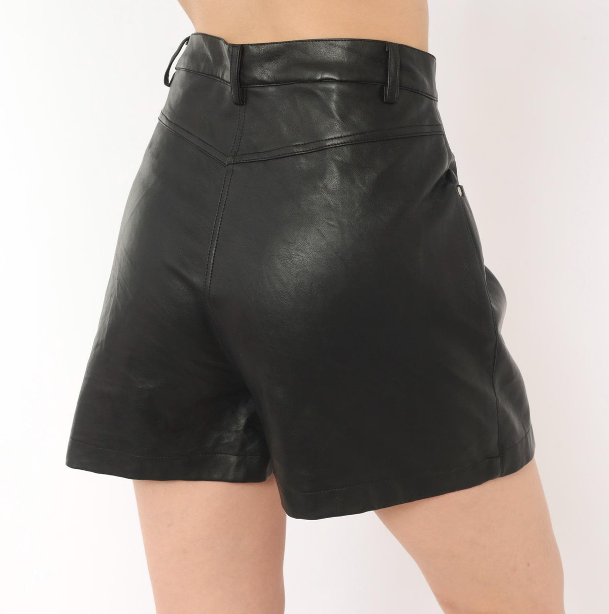 2000s Highway Black Faux Leather Mini Skort Button Front Medium M