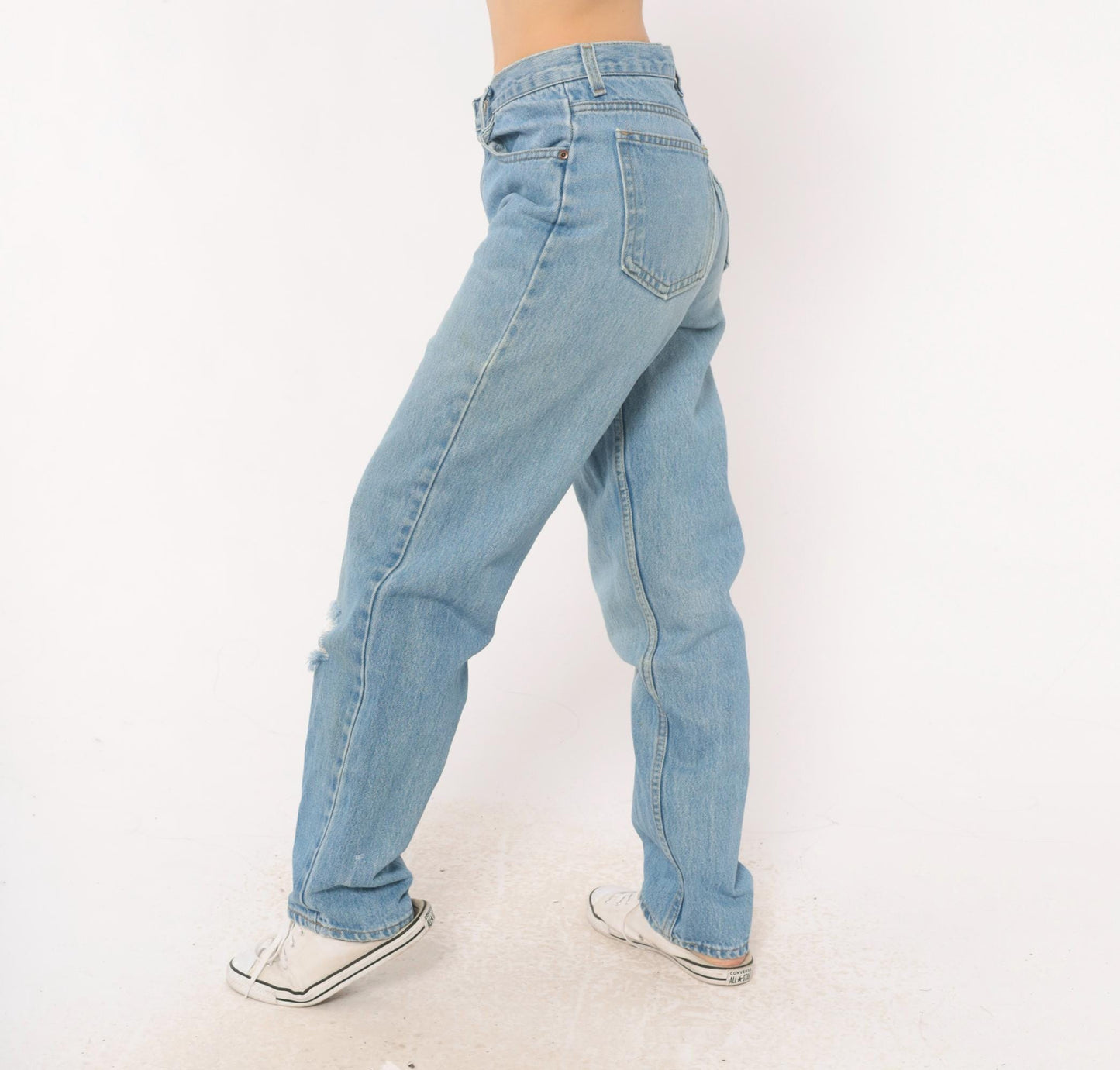 90s Light Wash Straight Leg High Rise Jeans Distressed Knee Rip Denim Small