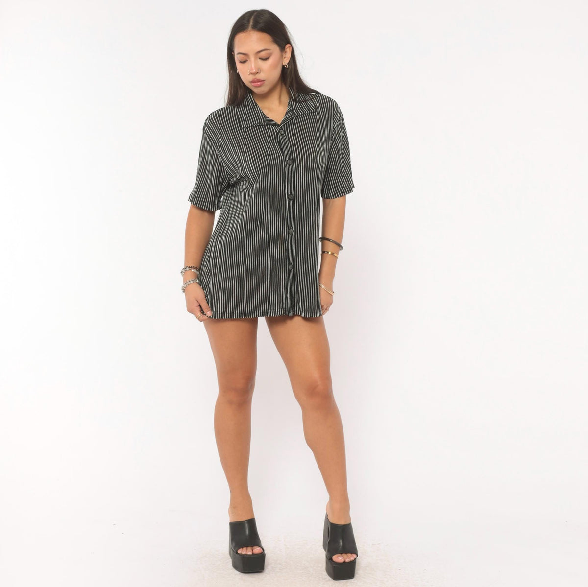 Y2K Black Pinstripe Button Up Camp Collar Shirt White Stripe Short Sleeve Small