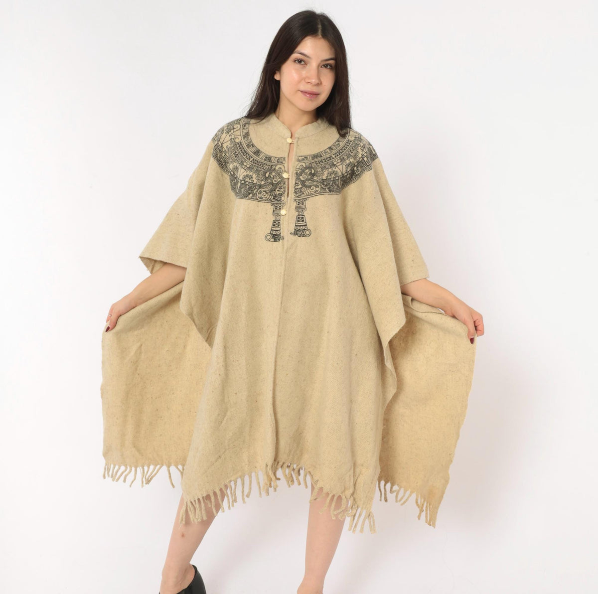 90s Aztec Calendar Wool Blend Poncho Cream Mandarin Collar Fringe Hem