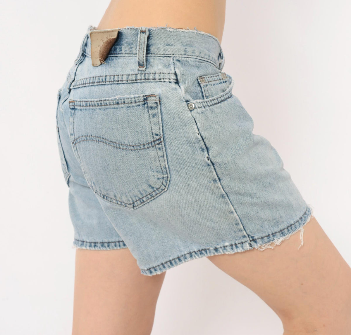90s Light Wash Denim Cutoff Shorts High Waisted Frayed Raw Hem Medium M