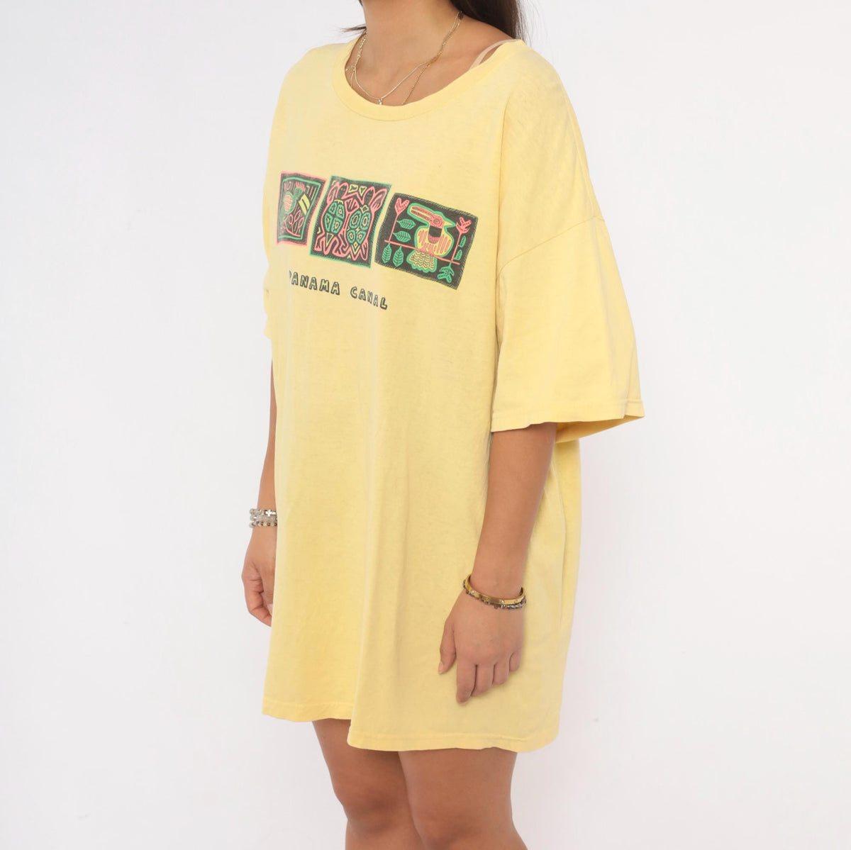 90s Panama Canal Souvenir Tee Yellow Cotton Toucan Turtle Bird Graphic Extra Large