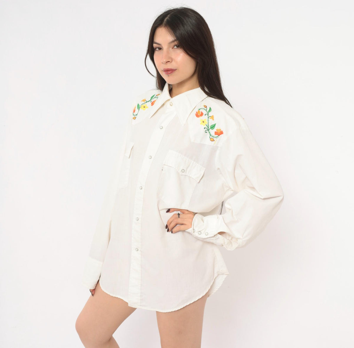 70s Levi's Western Shirt Floral Embroidered Yoke White Pearl Snap Large