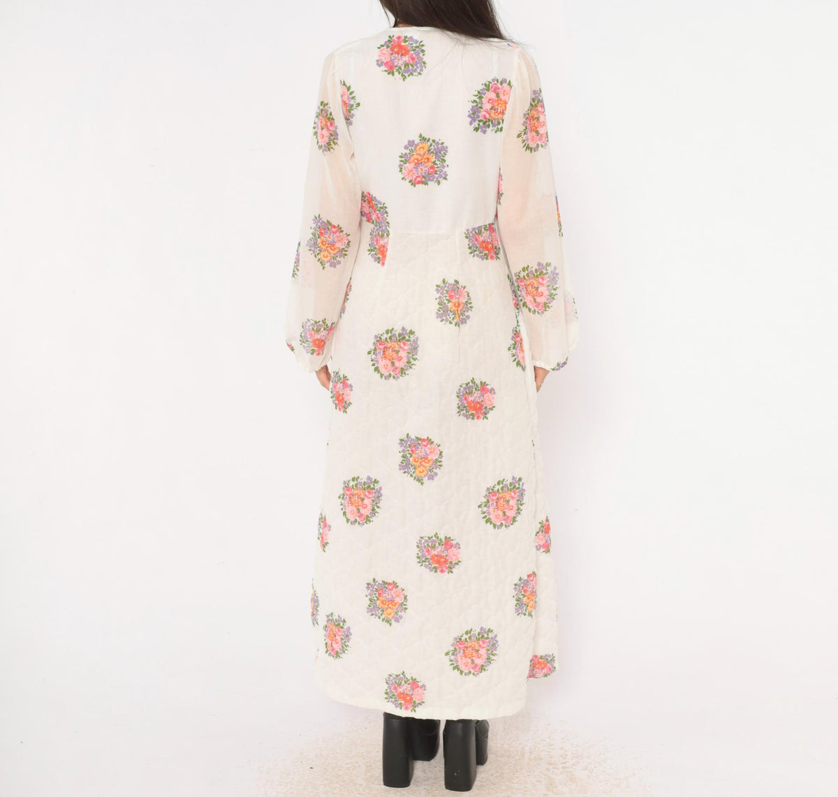 70s White Floral Quilted Maxi Dress Balloon Sleeve Button Front Small