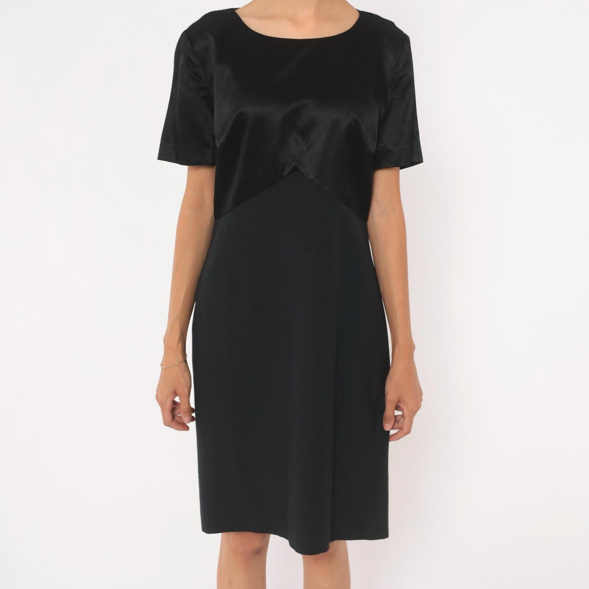 90s Black Satin Bodice Knee-Length Dress Short Sleeve Sheath Medium M