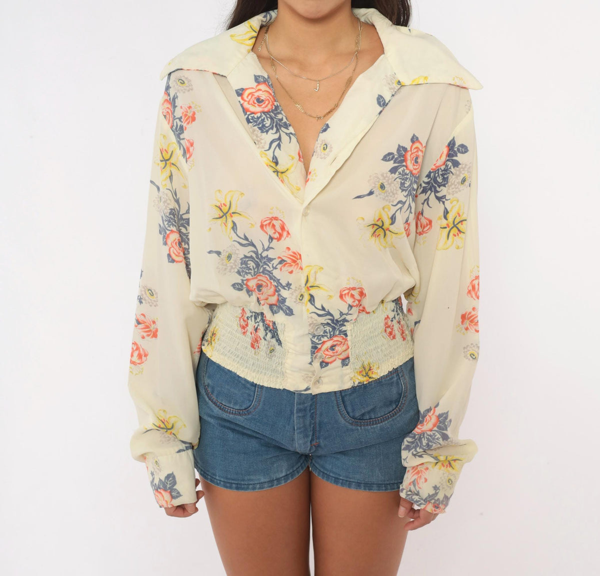 70s Cream Floral Blouse Pointed Collar Button Front Smocked Waist Medium