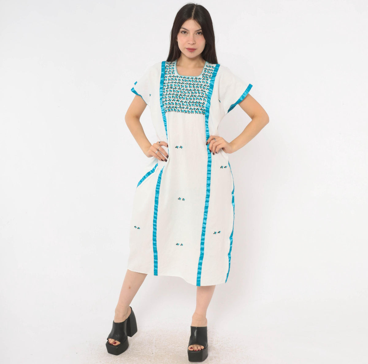 90s White Cotton Midi Dress Turquoise Embroidered Floral Bib Yoke Medium M