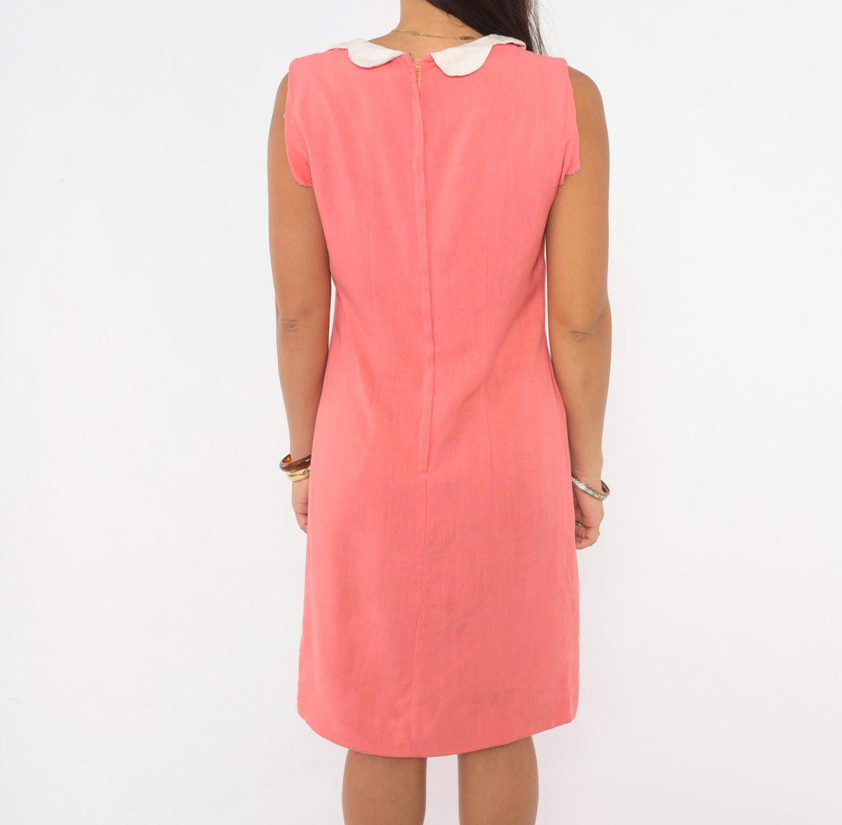 60s Coral Pink Shift Dress Scalloped Peter Pan Collar Knee Length Small