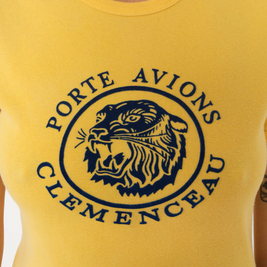 80s French Military Tee Yellow Graphic Clemenceau Naval Aircraft Carrier Logo Short Sleeve Vintage T Shirt Lion Crest Porte Avions Small S