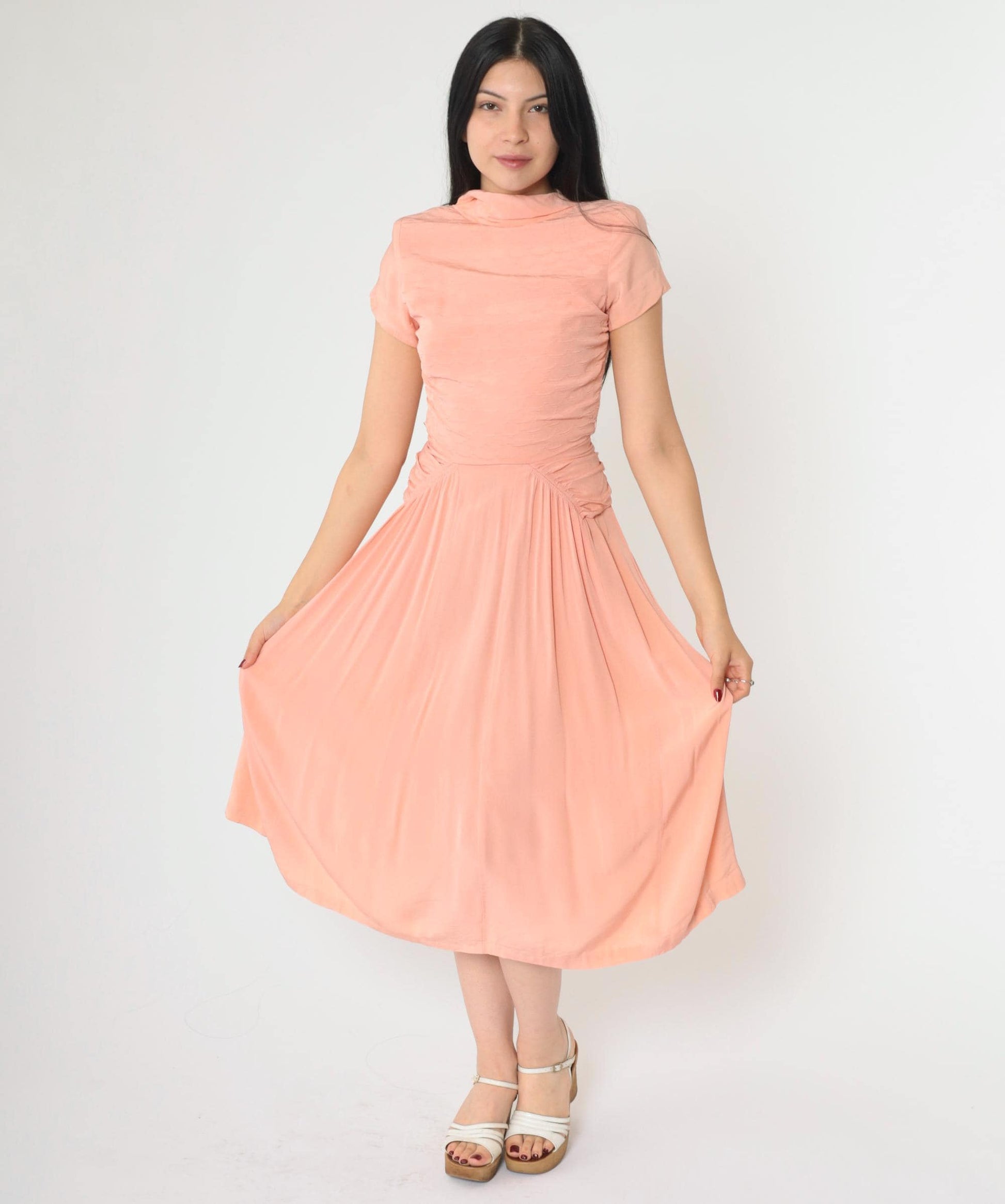 1940s Peach Party Dress Scalloped Bodice Ruched Waist Midi Extra Small