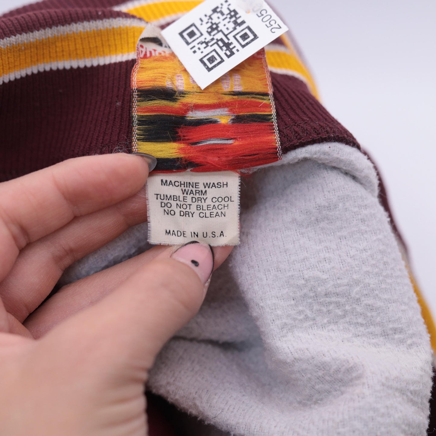 90s HITZ Radio Station Windbreaker Burgundy Yellow Stripe Quarter Zip XXL