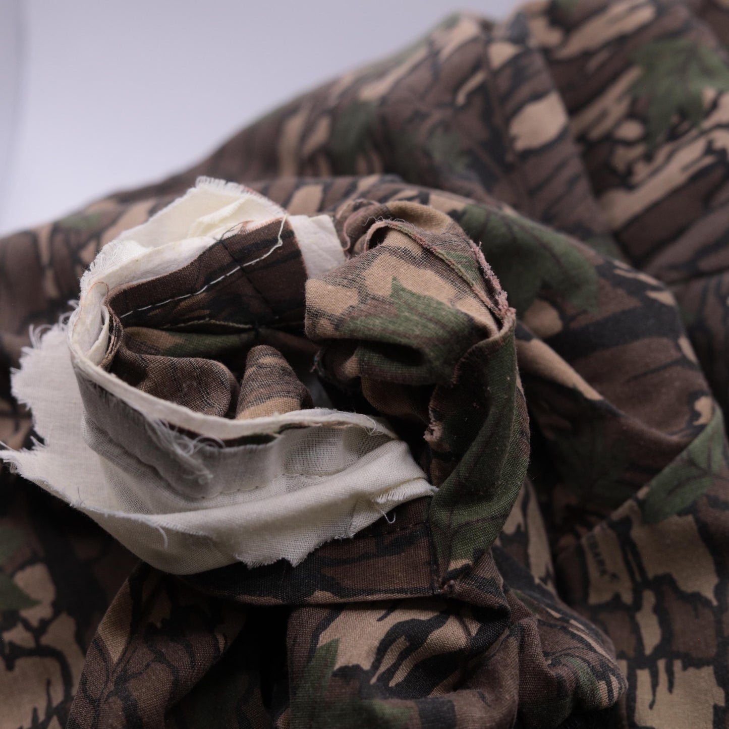 90s Camo Bomber Jacket Bark Tree Leaf Print Quilted Lined Medium