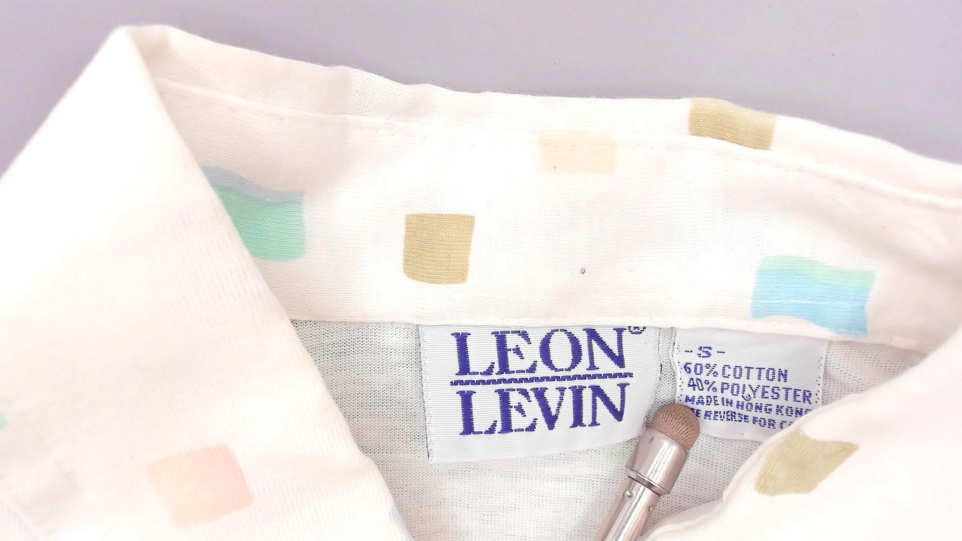 80s Leon Levin Polo Shirt White Geometric Pastel Collared Small S