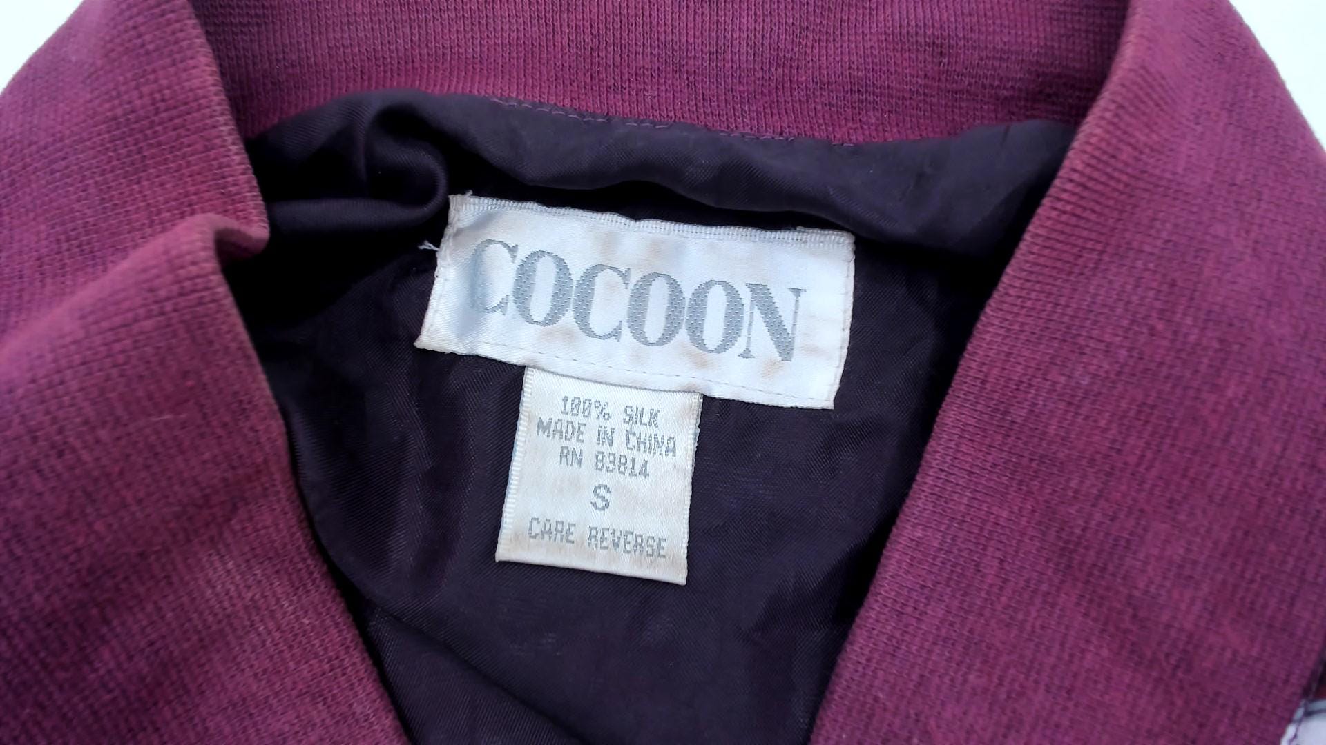 90s Cocoon Silk Windbreaker Jacket Abstract Geometric Print Burgundy Small S