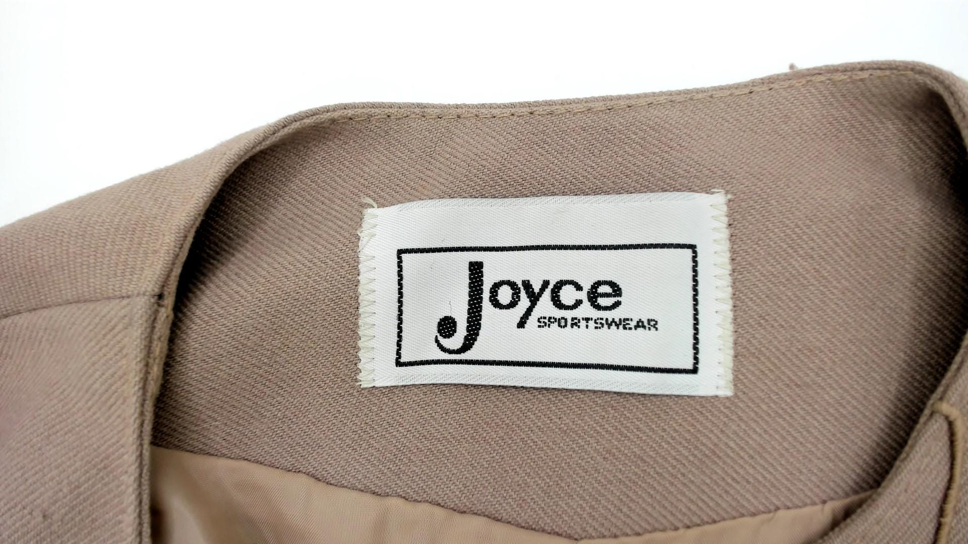 70s Joyce Sportswear Beige Embroidered Cropped Blazer Open Front Small