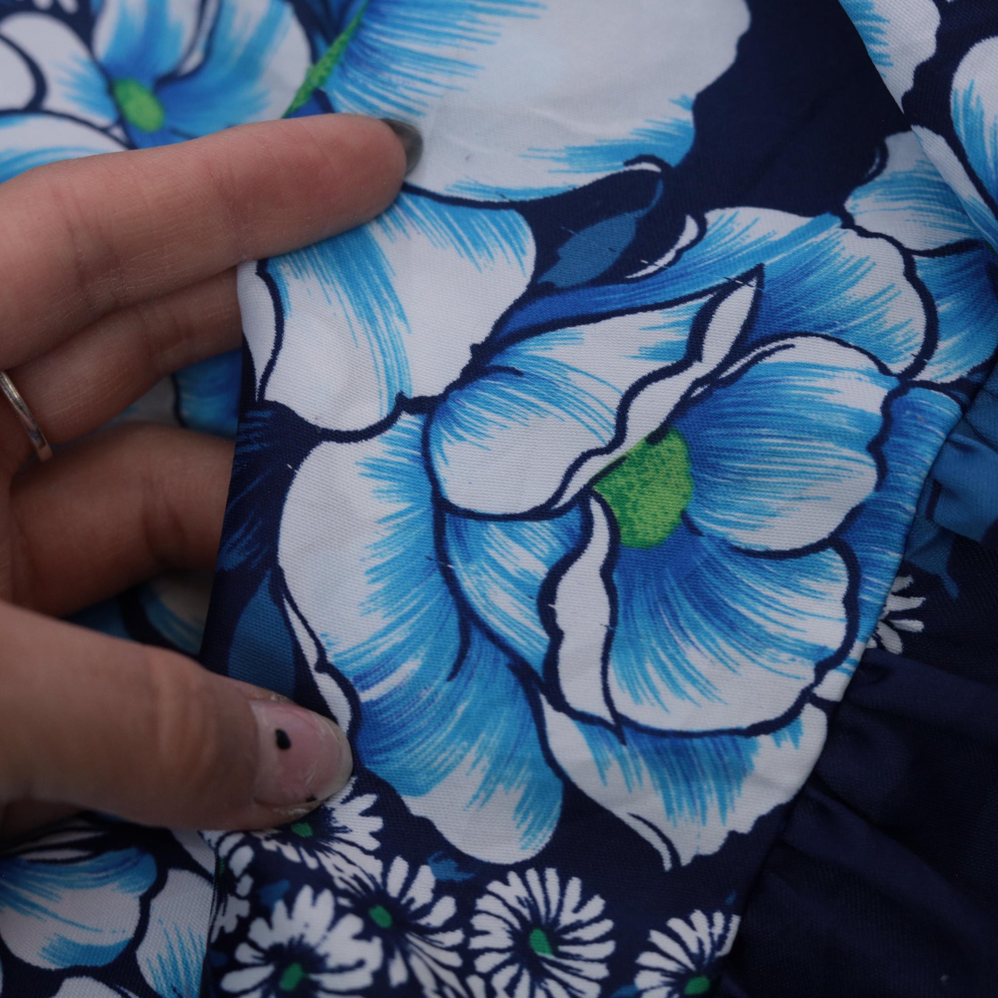 80s Hawaiian Navy Floral Dress Ruffle Hem Short Sleeve Pullover Extra Large XL