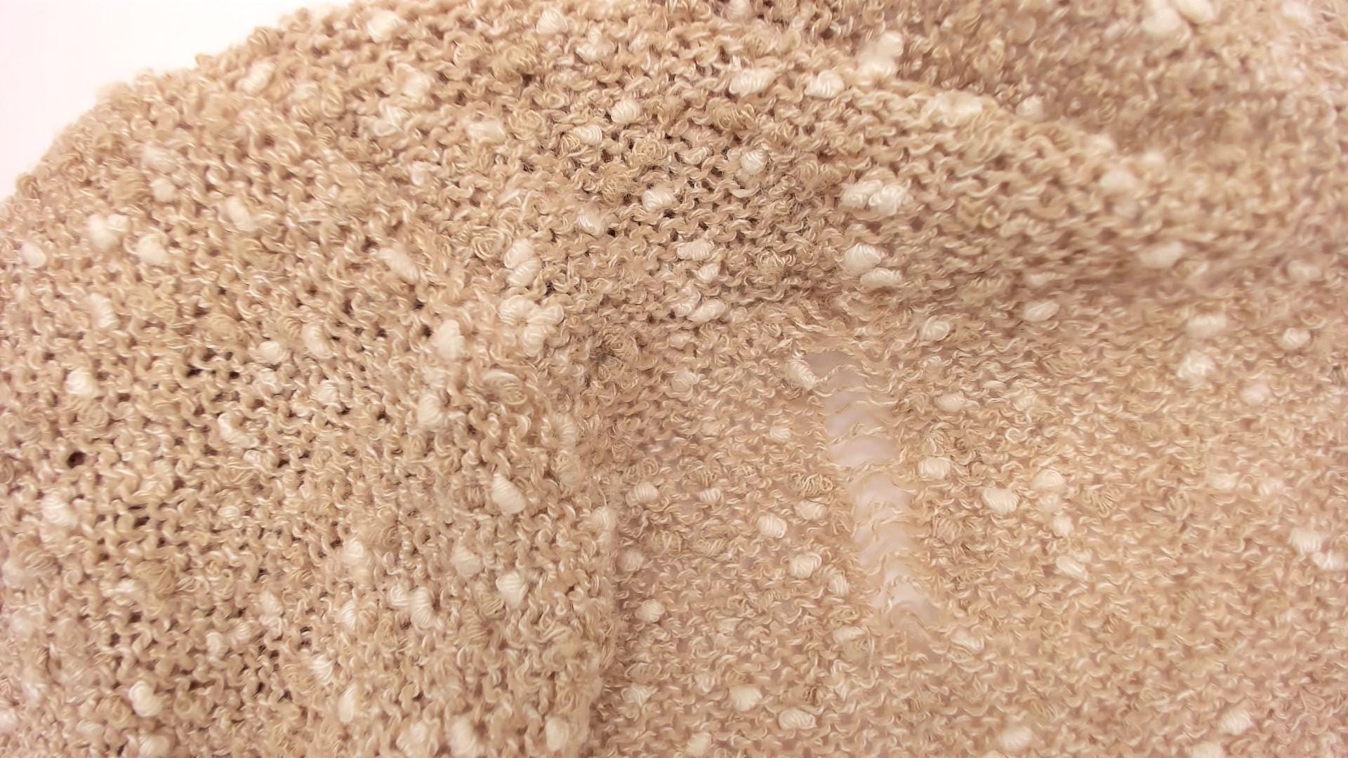 70s Beige Boucle Knit Top V-Neck Puff Sleeve Textured Fitted Small