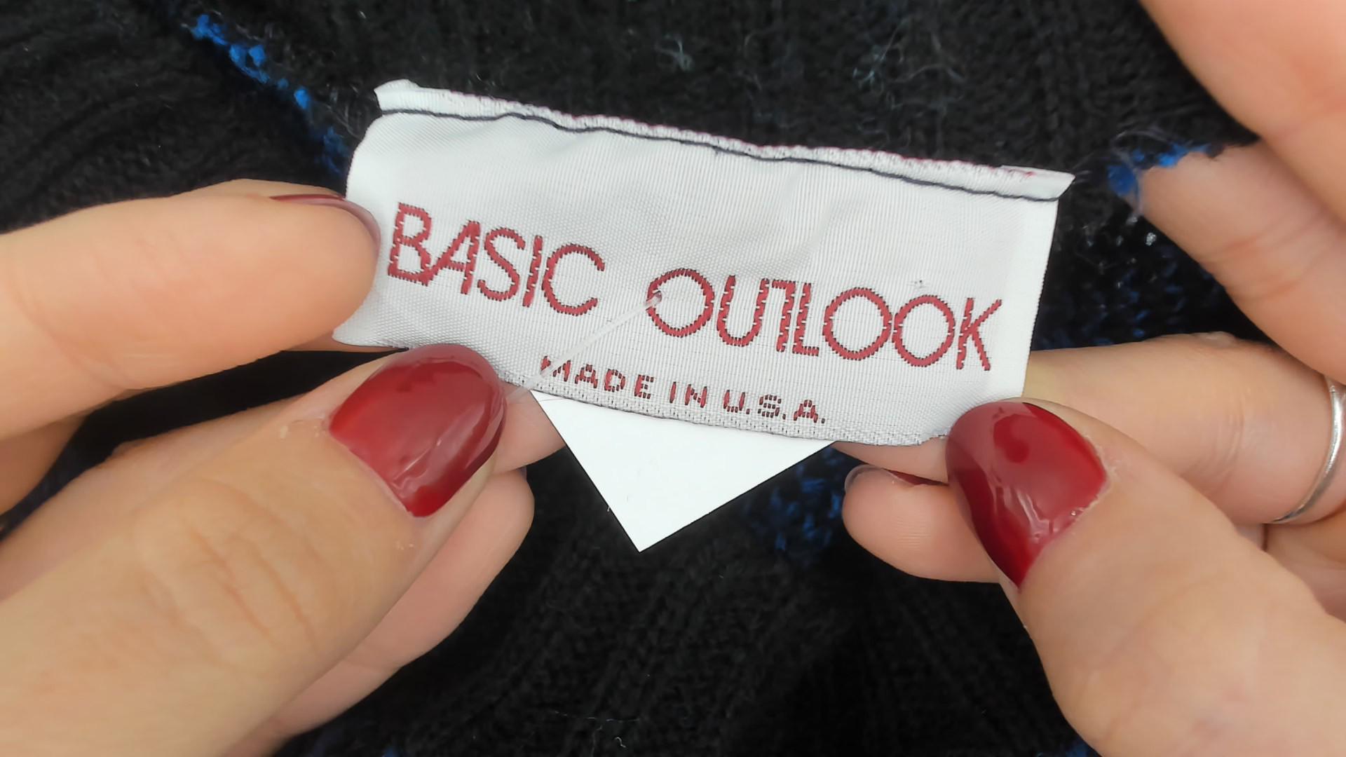 80s Basic Outlook Floral Knit Sweater Blue Black Rose Pattern Crew Neck Medium M