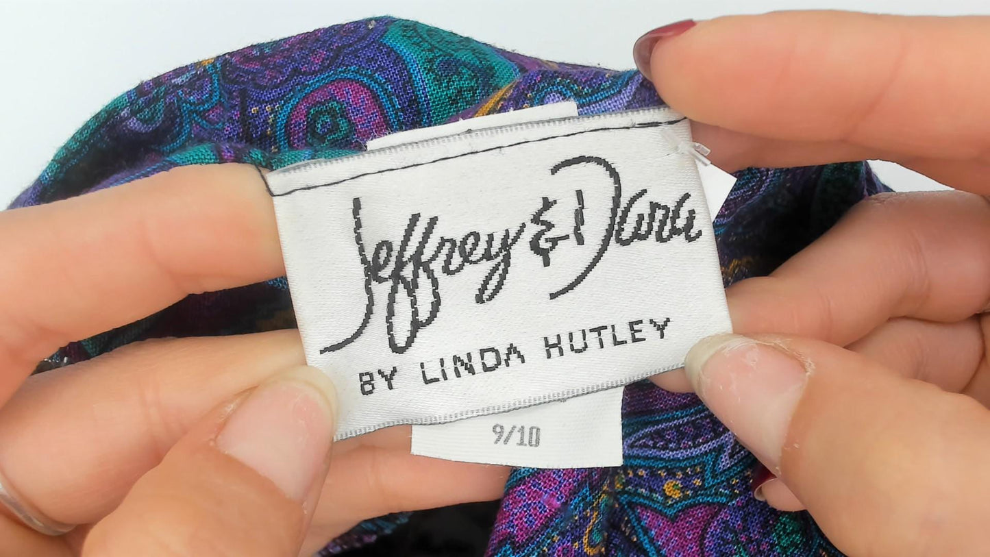 90s Jeffrey & Dare Purple Paisley Quilted Cropped Jacket Medium