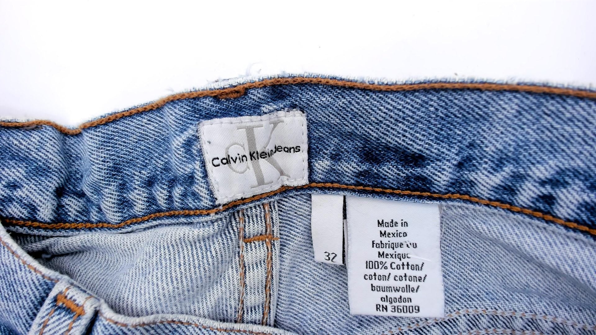 Calvin Klein Y2K Light Wash Straight Leg Denim Jeans 32x30