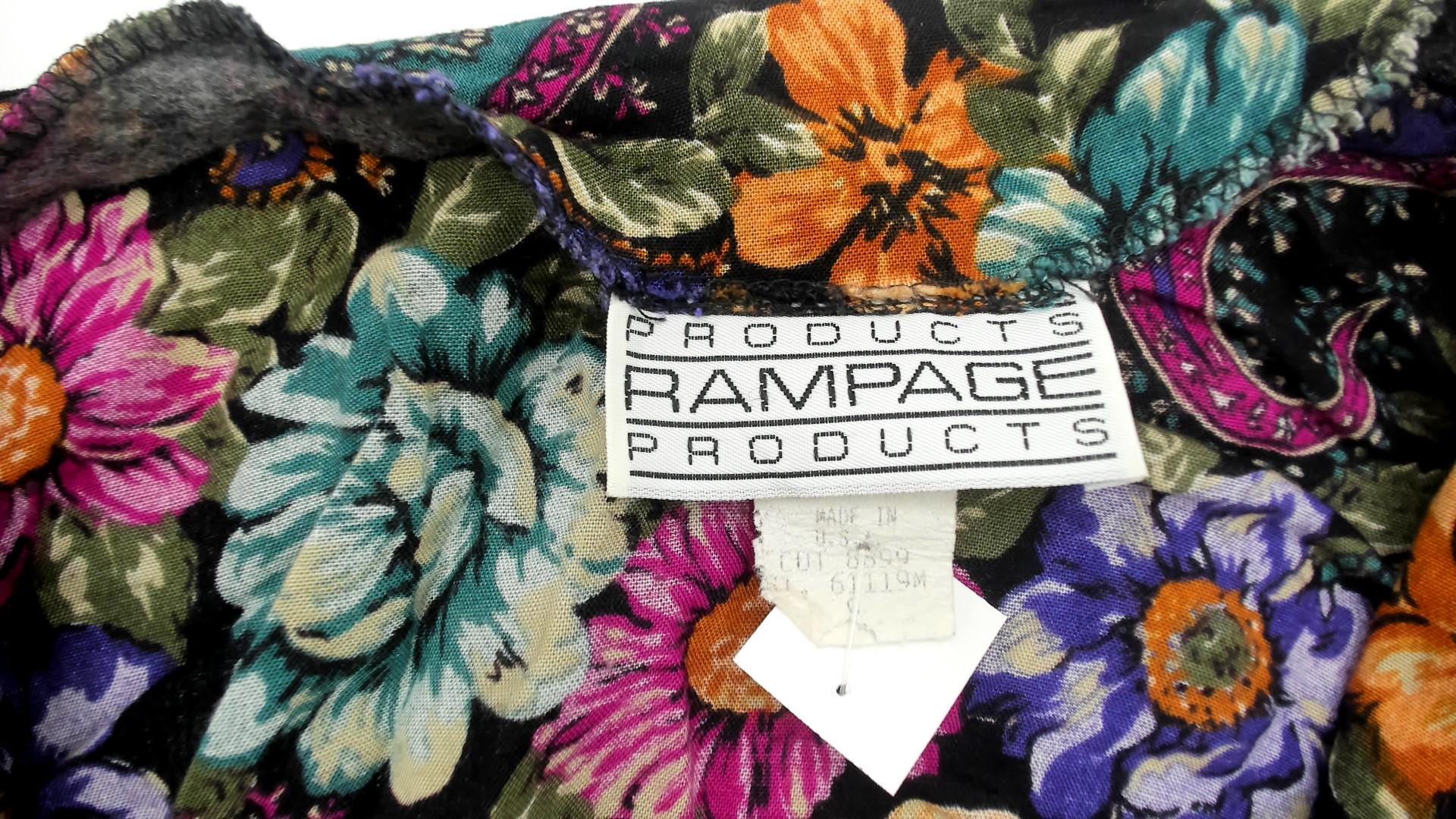 90s Rampage Paisley Floral Tunic Blouse Deep V Neck Rayon Black Purple Medium