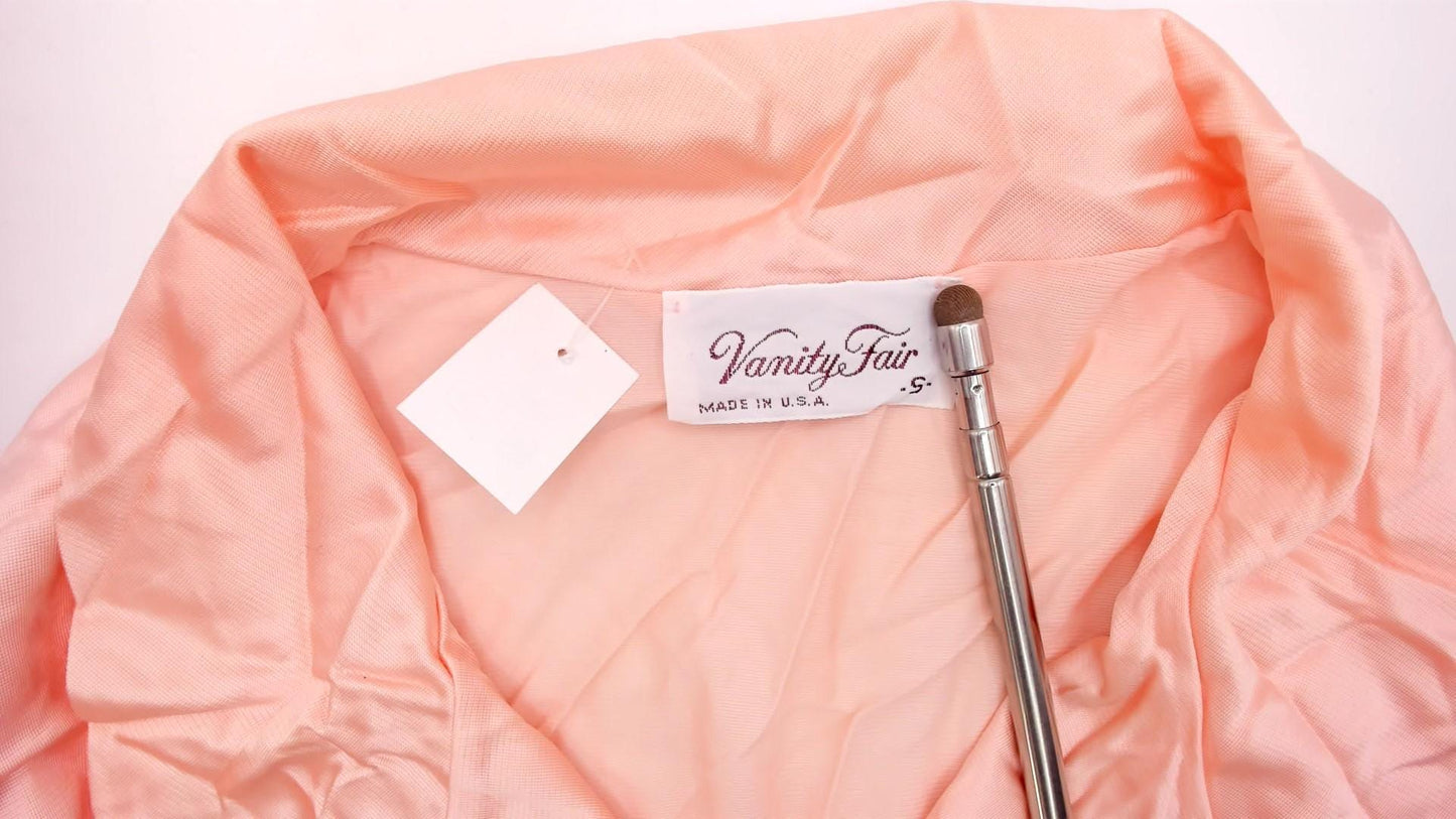 90s Vanity Fair Pink Nightgown Satin Collar Button Front Knee-Length Small