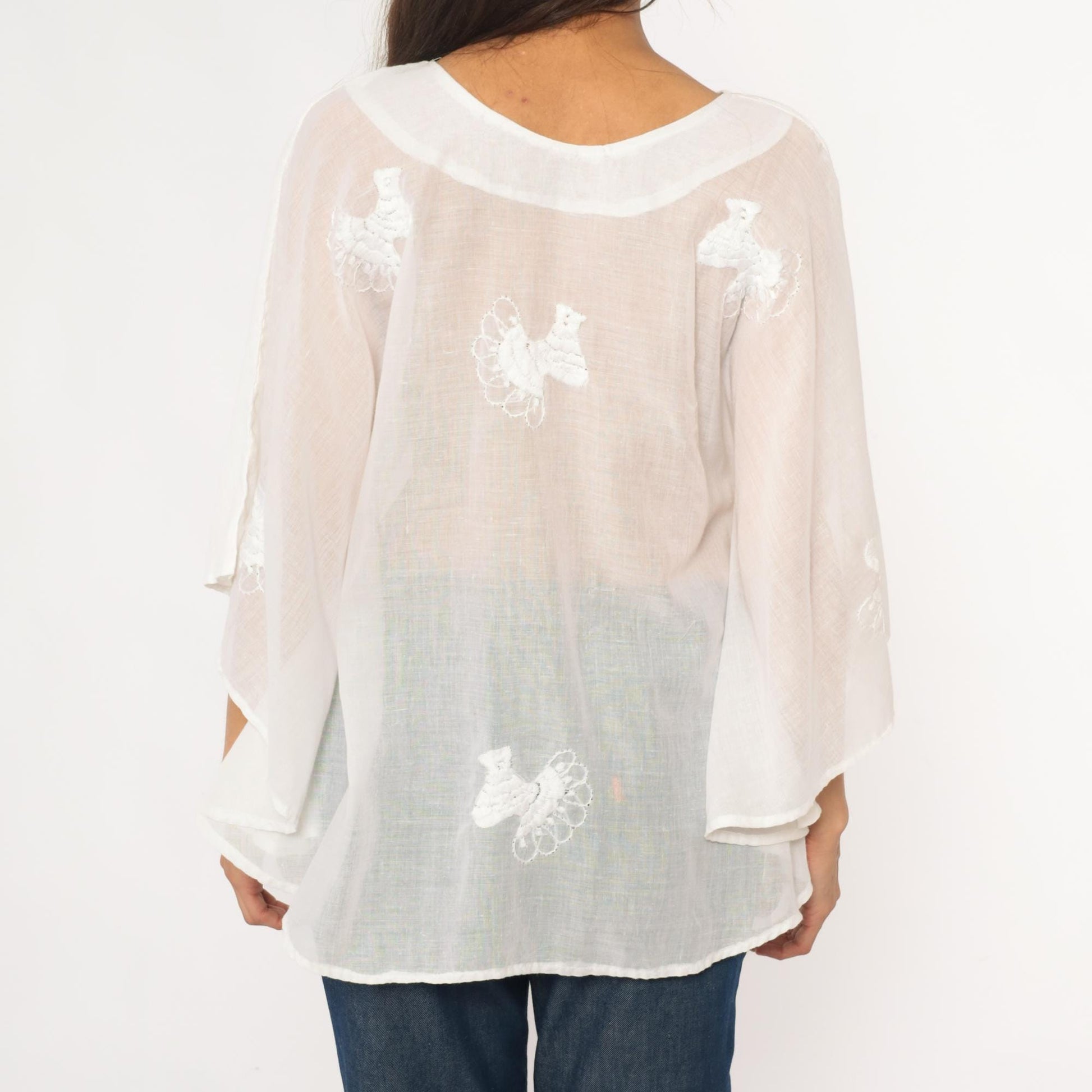 80s White Embroidered Bird Tunic Sheer Cotton Peter Pan Collar Kimono Sleeve Small Medium