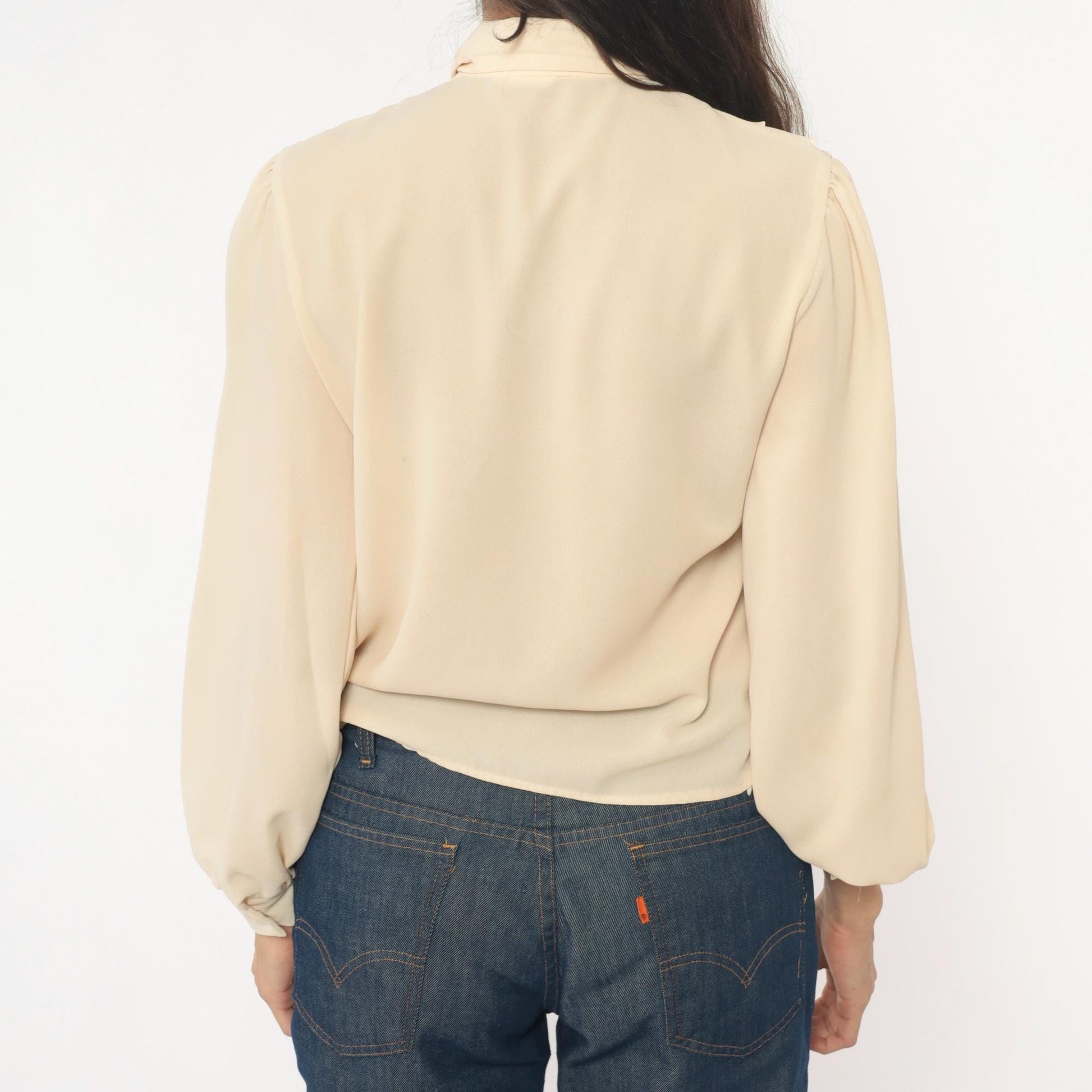 70s Cream Peter Pan Collar Blouse Puff Sleeve Button Front Ruffle Medium