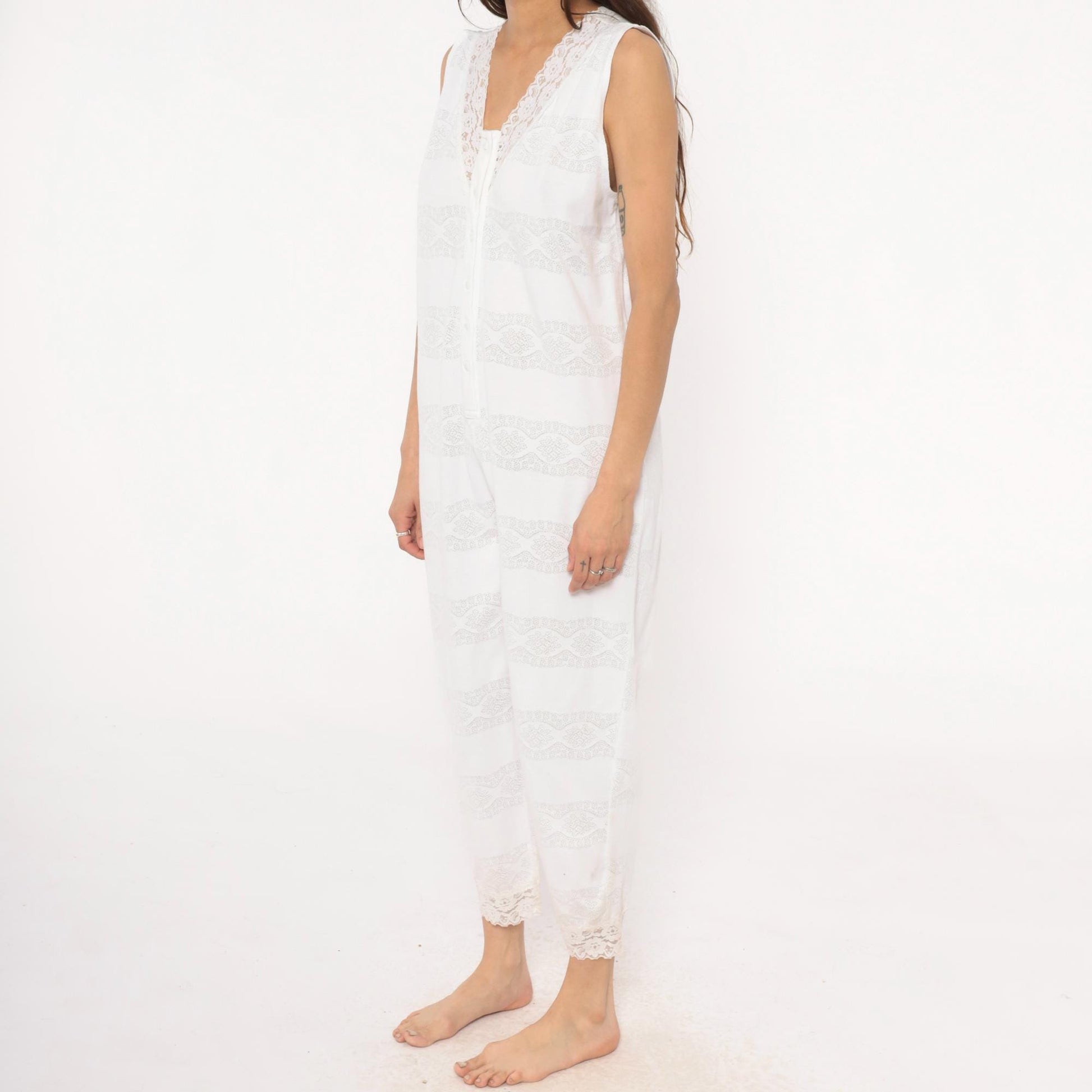 90s Candies White Lace Sleeveless Jumpsuit Cropped Ankle Cotton Medium M