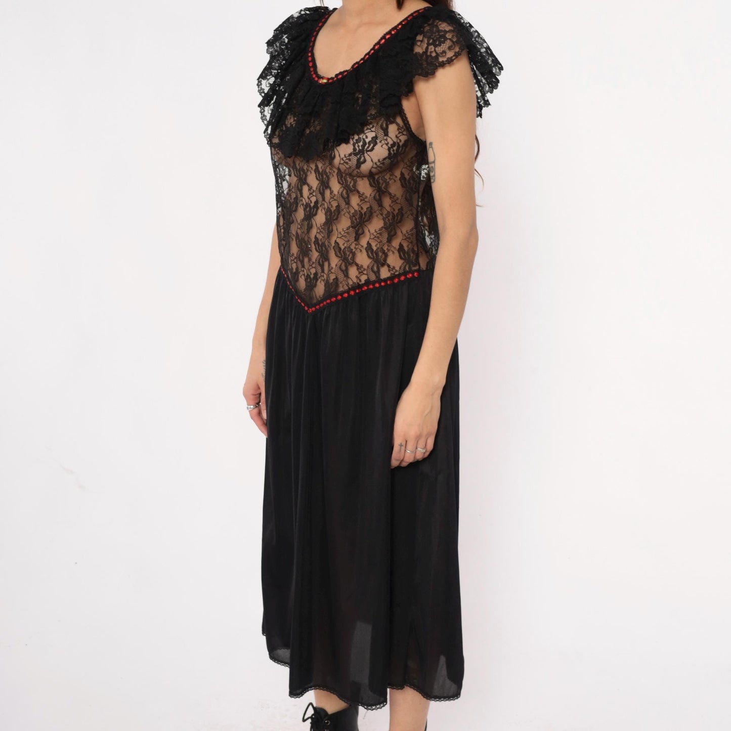 80s Stroke of Midnight Black Lace Nightgown Red Beaded Trim Maxi Large