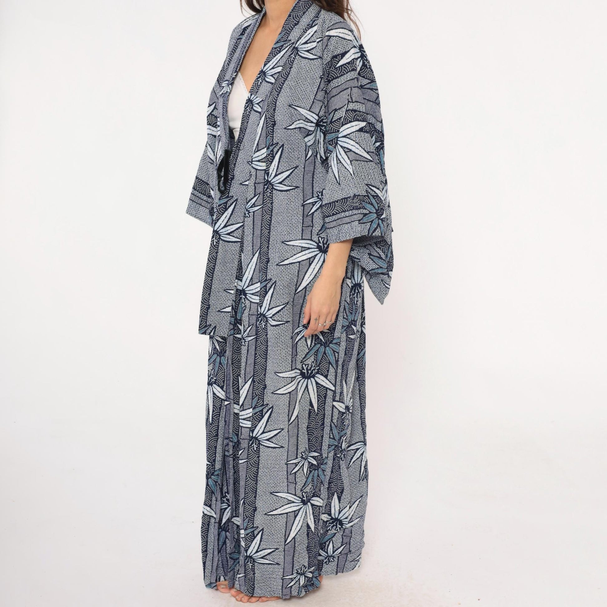 80s Blue White Botanical Kimono Robe Maxi Floral Leaf Print Medium