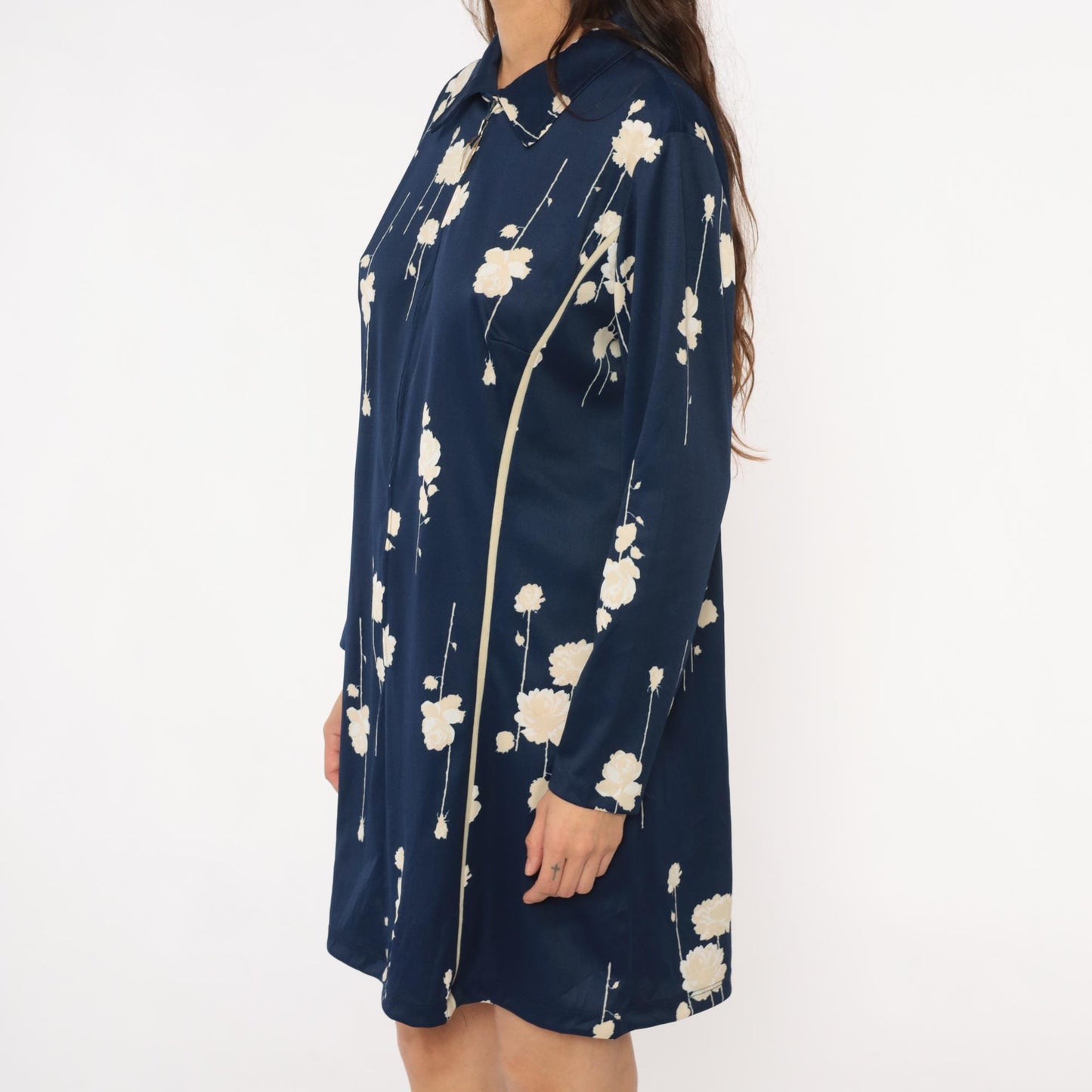 70s Lorac Floral Shirt Dress Dark Blue Cream Pointed Collar Knee Length Medium