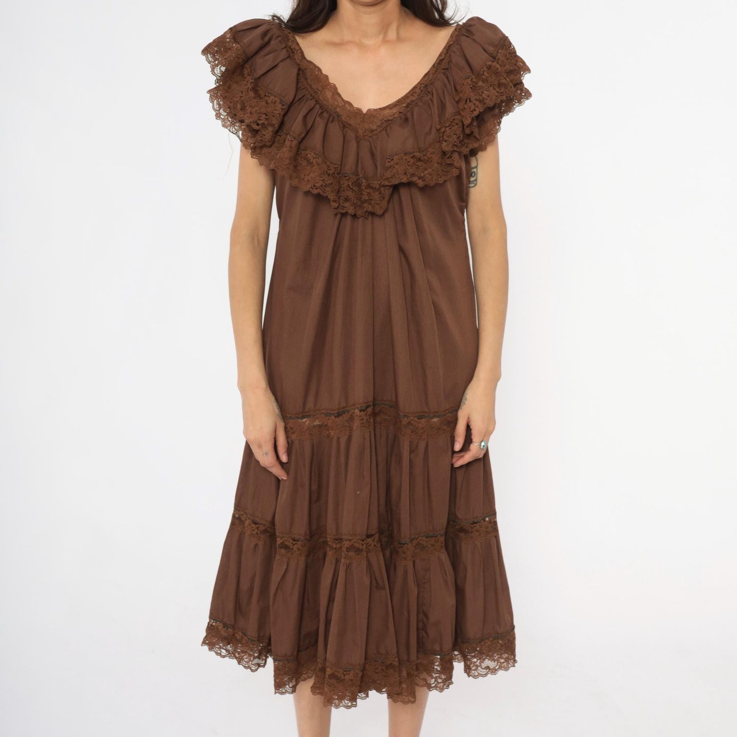 80s Brown Tiered Prairie Dress Lace Trim Cap Sleeve Midi Medium Large