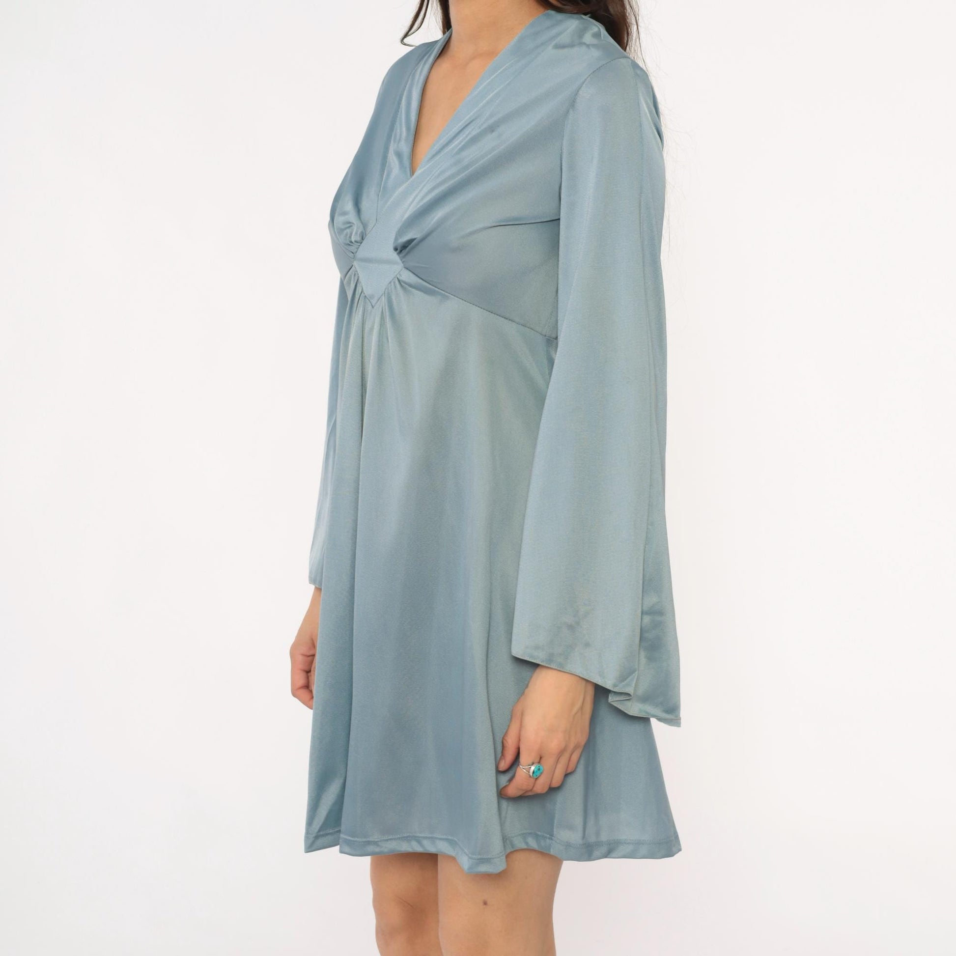 70s Powder Blue Mini Dress Bell Sleeve V Neck Empire Waist Medium M