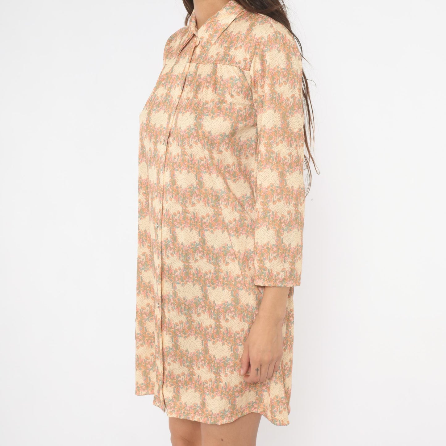 70s Floral Cream Tan Shirt Dress Snap Front Long Sleeve Knee-Length Medium M