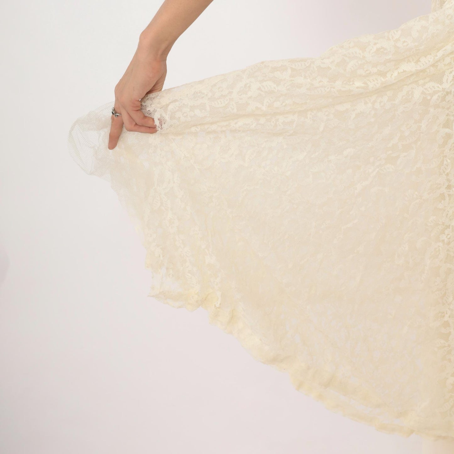 60s Ivory Lace Gown Cap Sleeve A-Line Floral Overlay Cream Sash Small