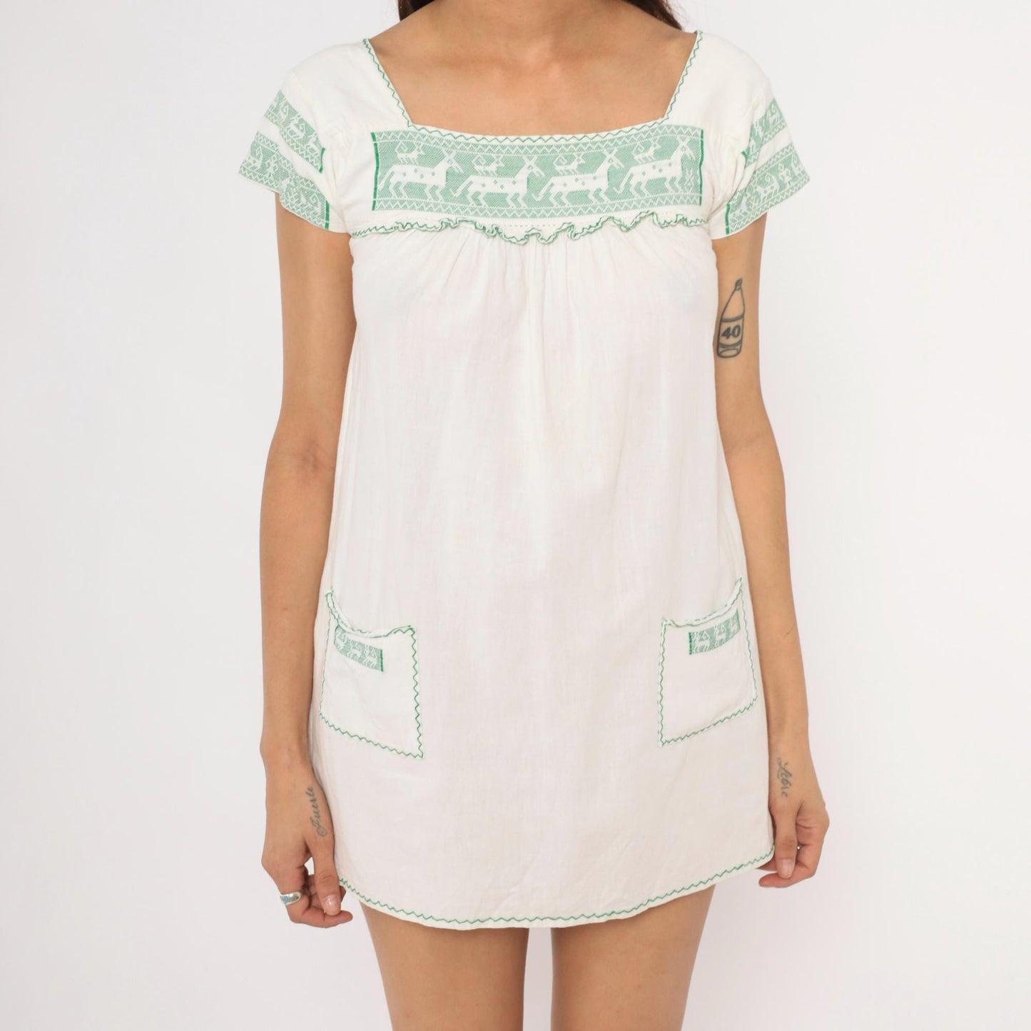 80s White Green Embroidered Deer Mini Dress Cotton Puff Sleeve Square Neck Extra Small XS