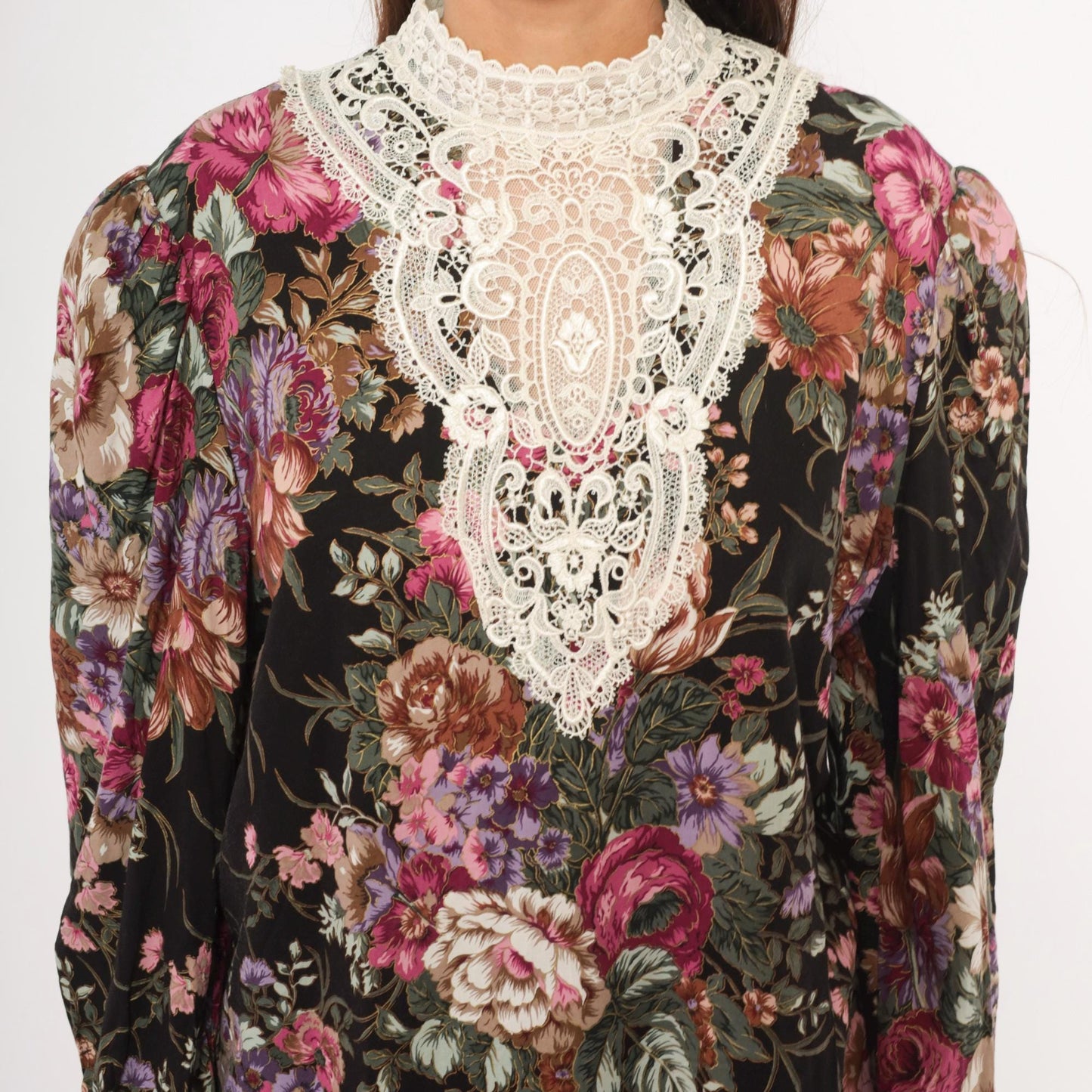 90s Scott McClintock Black Floral Blouse Lace Bib Puff Sleeve Extra Large XL