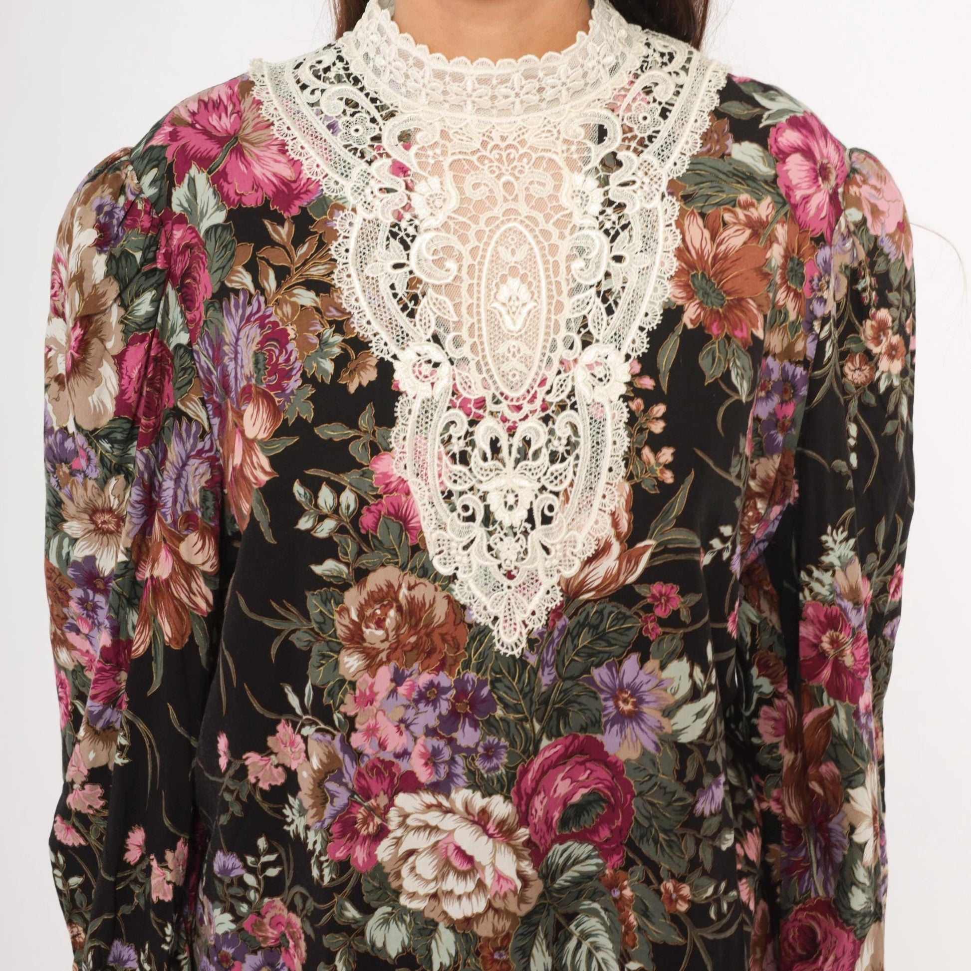 90s Scott McClintock Black Floral Blouse Lace Bib Puff Sleeve Extra Large XL