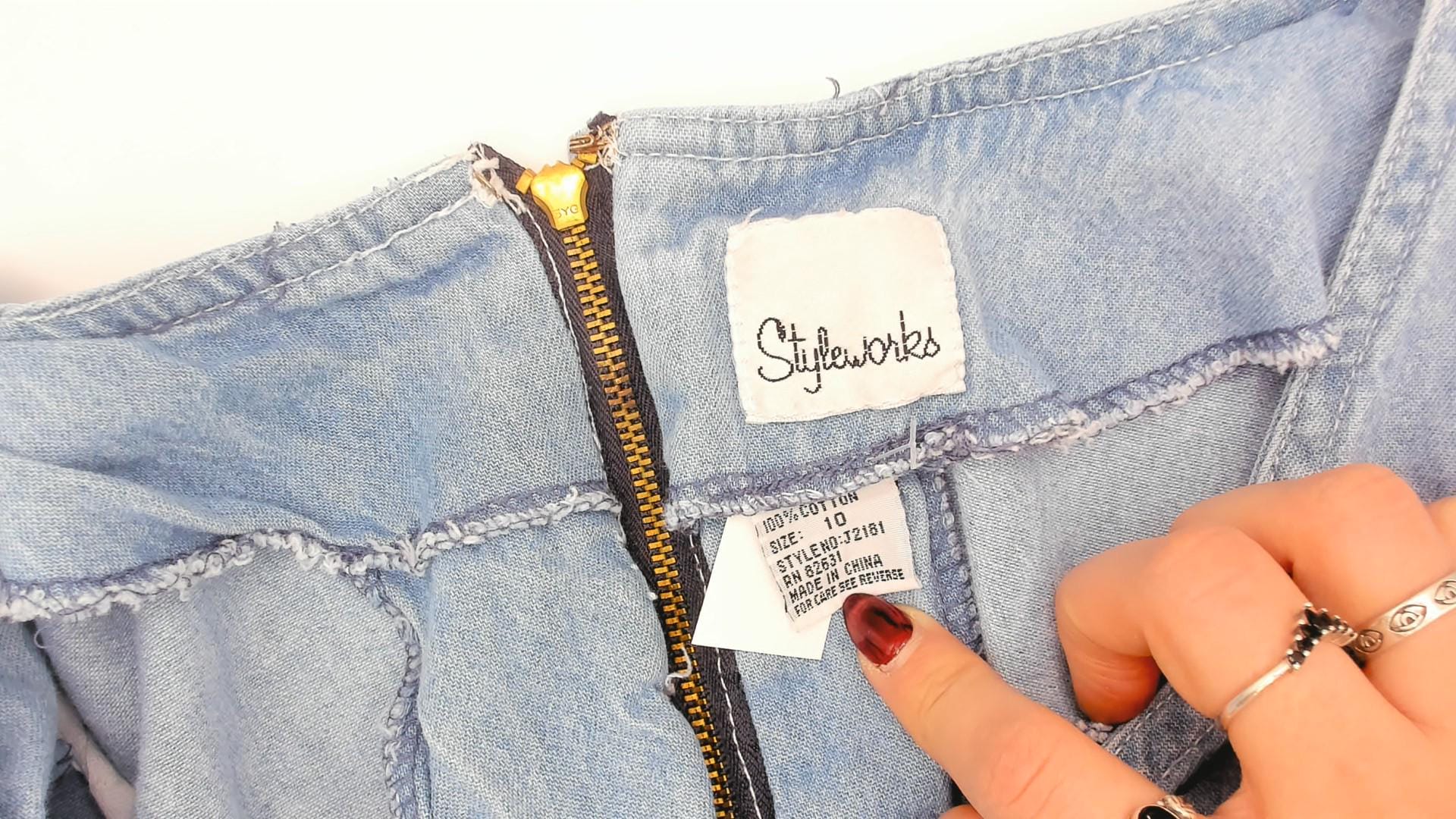 90s Styleworks Denim Romper Light Blue Scoop Neck Pleated Waist Medium M