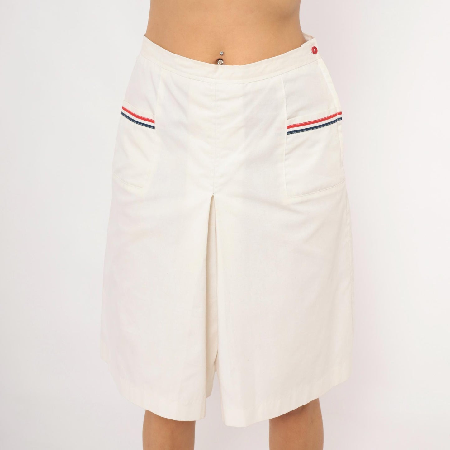 70s White Pleated Culottes Red Navy Stripe Trim Cotton Preppy Medium M