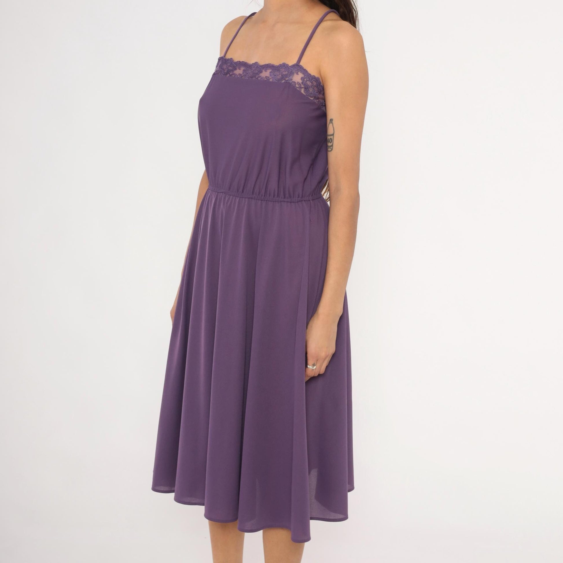 70s Purple Spaghetti Strap Dress Lace Trim Knee Length A-Line Small