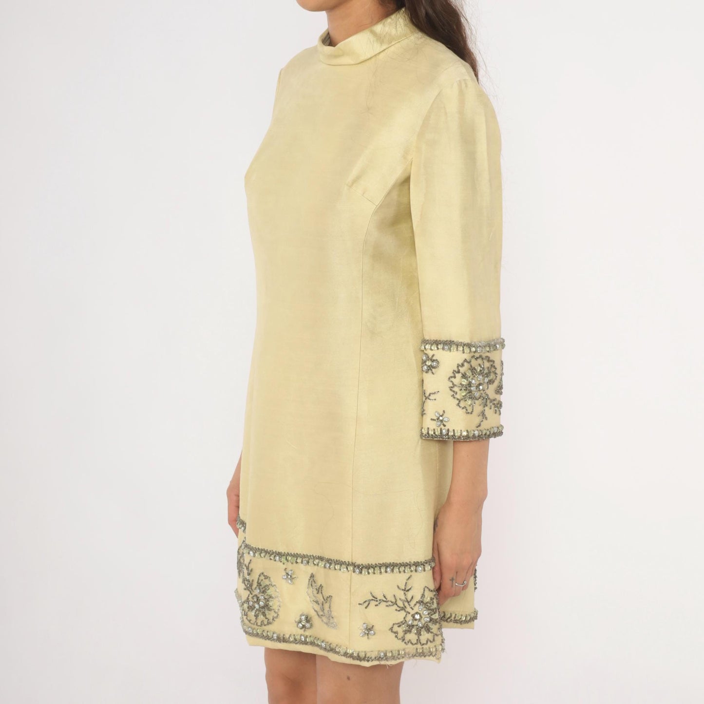60s Miss Elliette Cream Shift Dress Silver Beaded Floral Mock Neck Mini Medium M