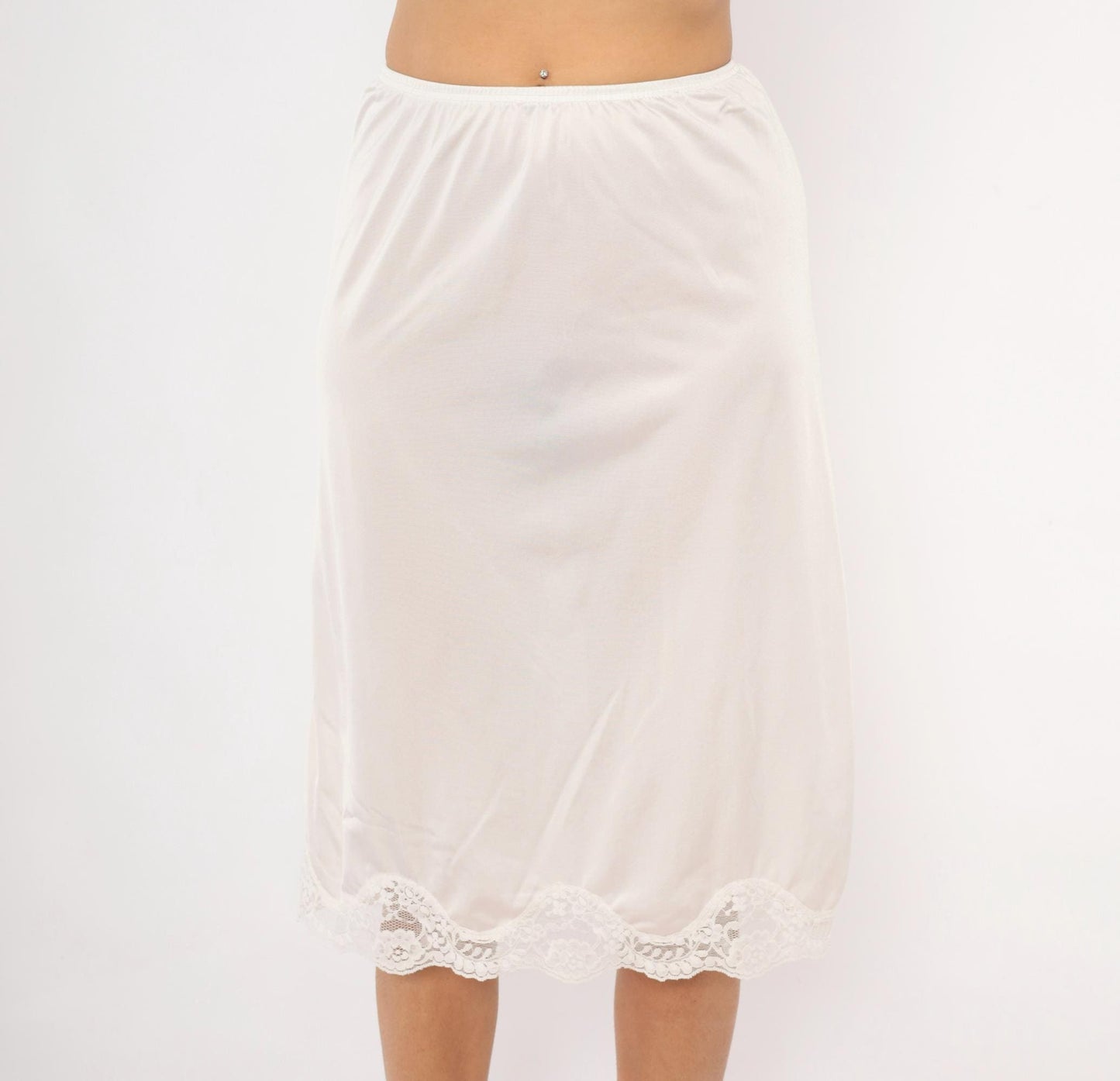 80s Adonna White Nylon Half Slip Knee-Length Lace Trim Small S