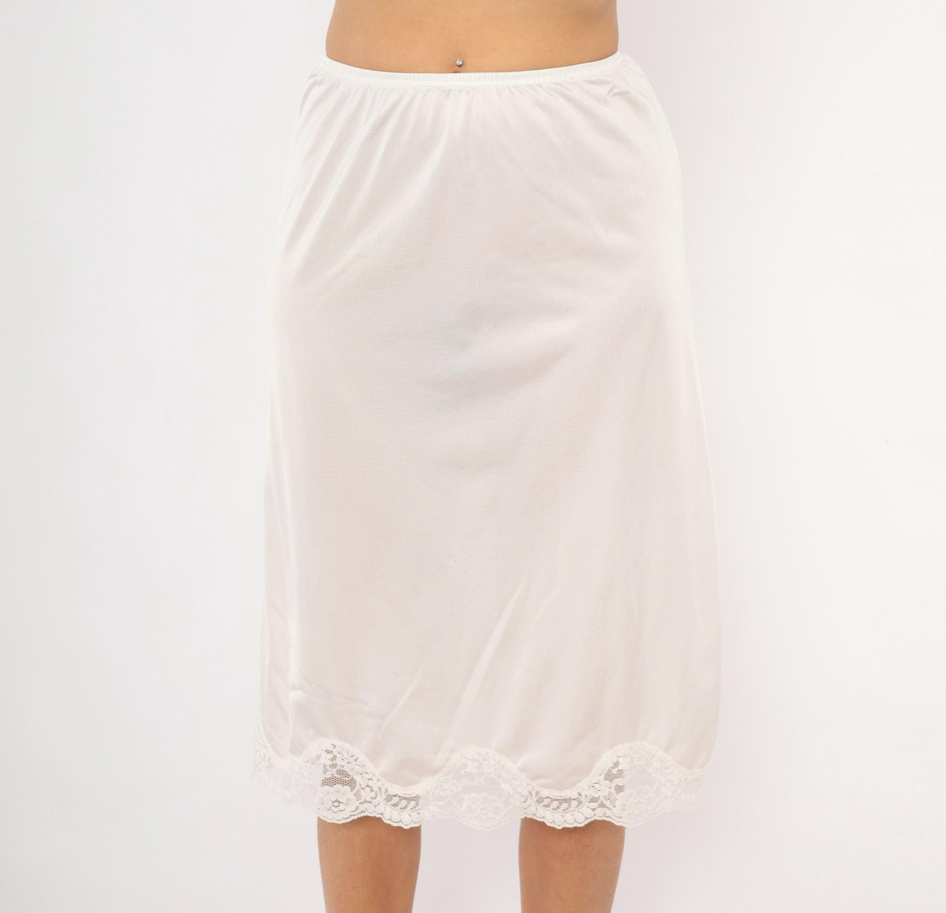 80s Adonna White Nylon Half Slip Knee-Length Lace Trim Small S